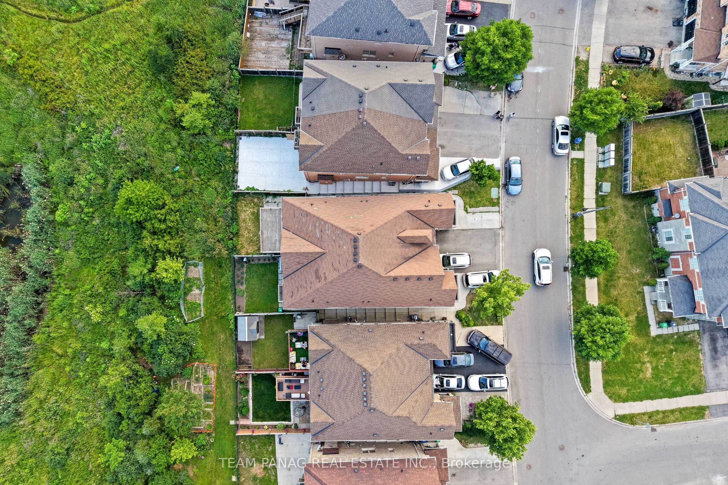 54 Clearfield Drive, Brampton, ON L6P 3J5 photo 3