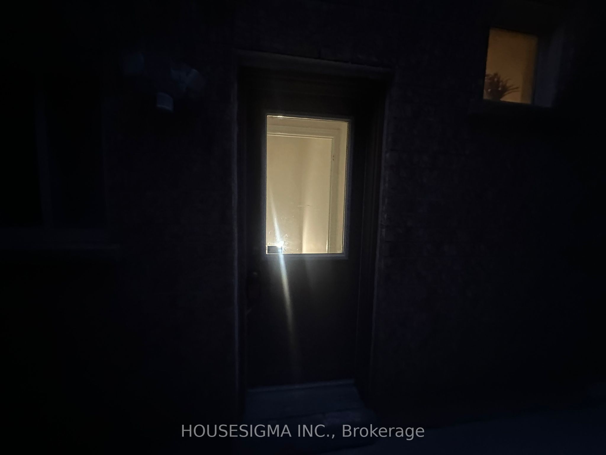 11 Pine Landing Trail Basement, Brampton, ON L6R 3H4 photo 3