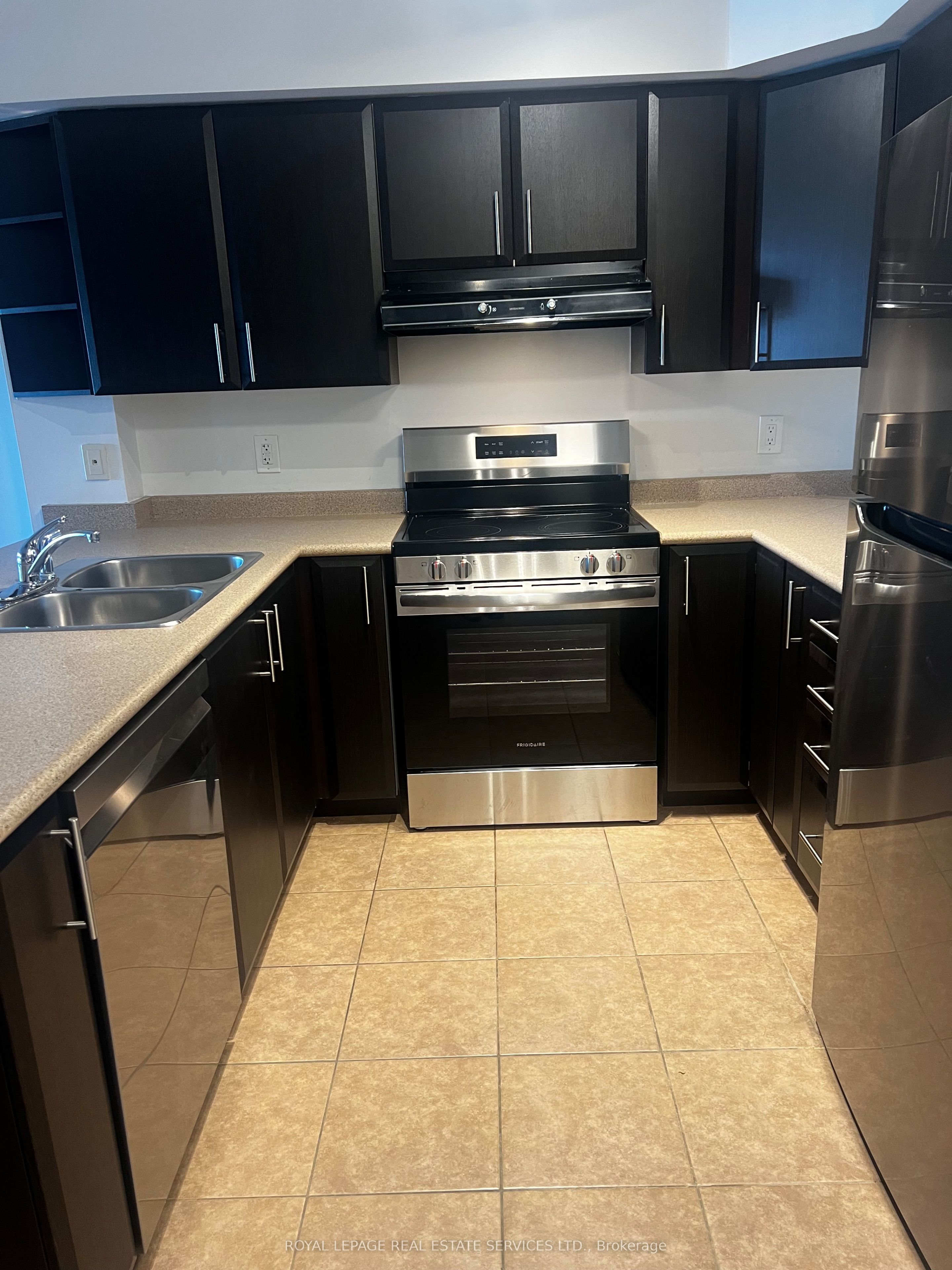 3070 Rotary Way 406, Burlington, ON L7M 0G9 photo 4
