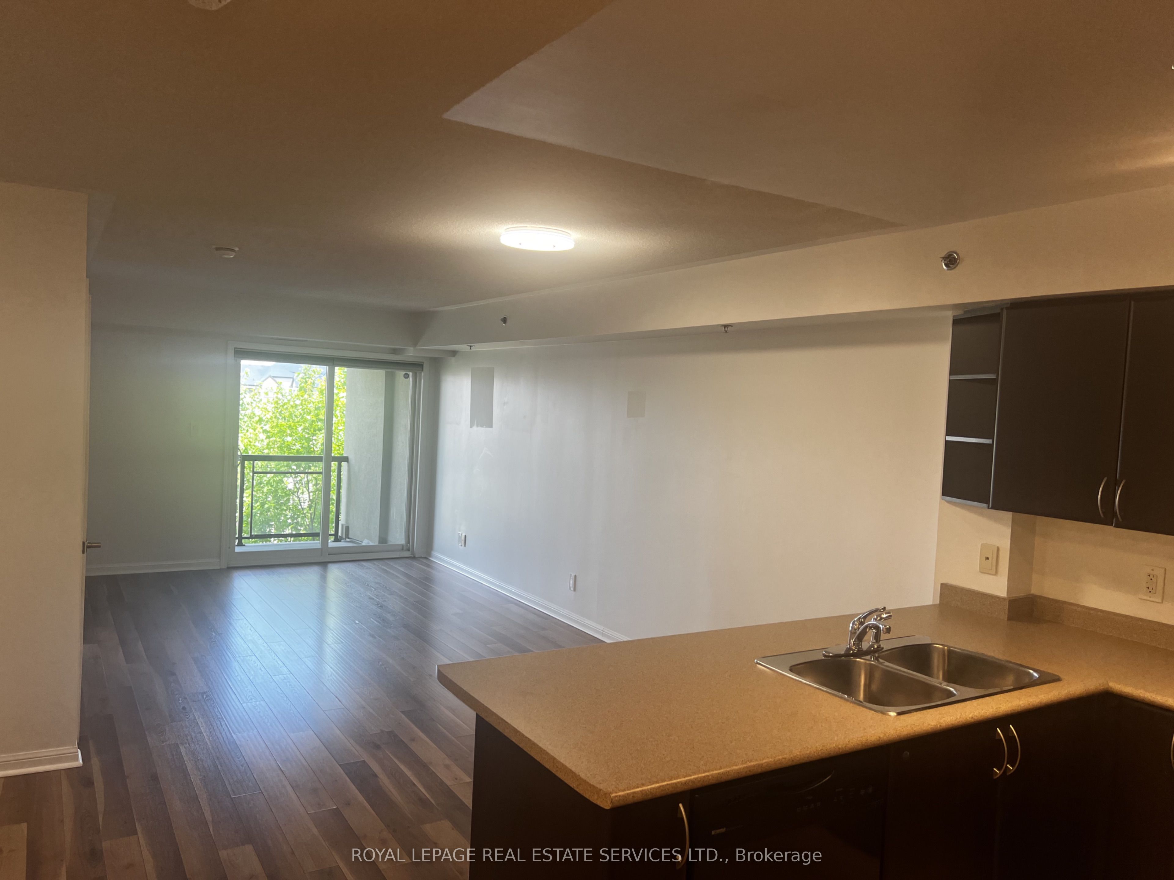 3070 Rotary Way 406, Burlington, ON L7M 0G9 photo 5