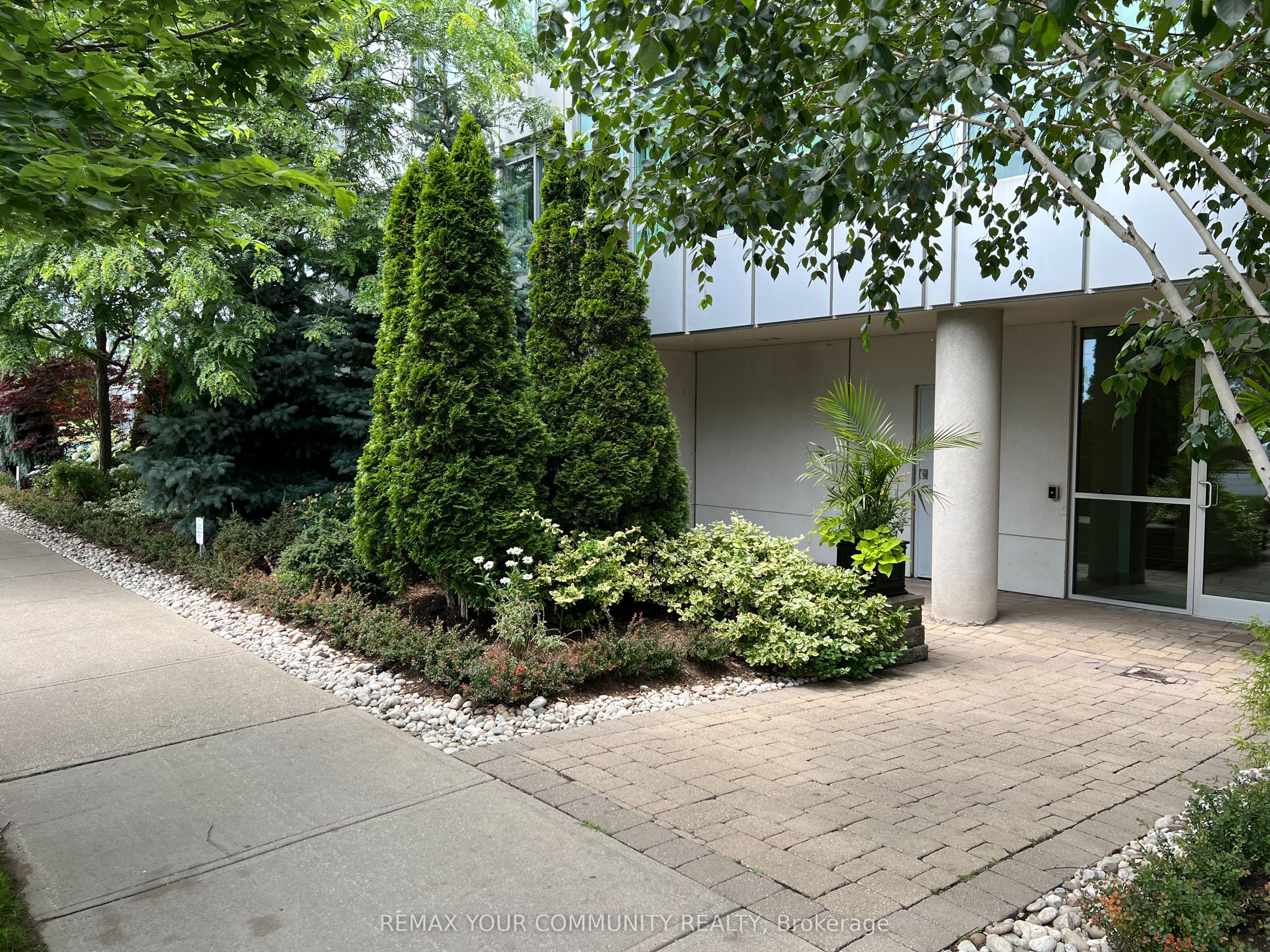 1900 Lake Shore Boulevard W 1409, Toronto, ON M6S 1A4 photo 4