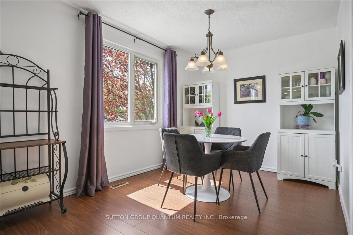 16 Salisbury Circle, Brampton, ON L6V 2Z6 photo 5