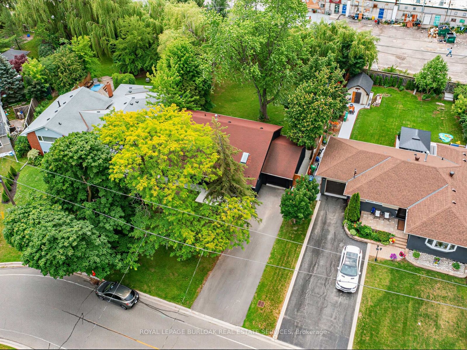 13 Swanhurst Boulevard, Mississauga, ON L5N 1B6 photo 3