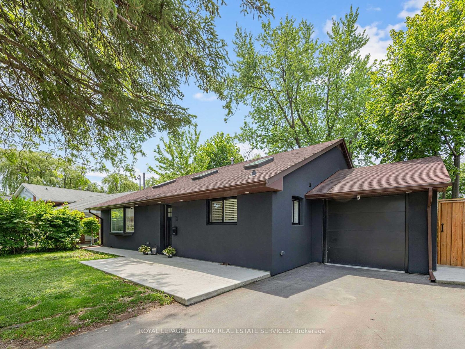 13 Swanhurst Boulevard, Mississauga, ON L5N 1B6 photo 4
