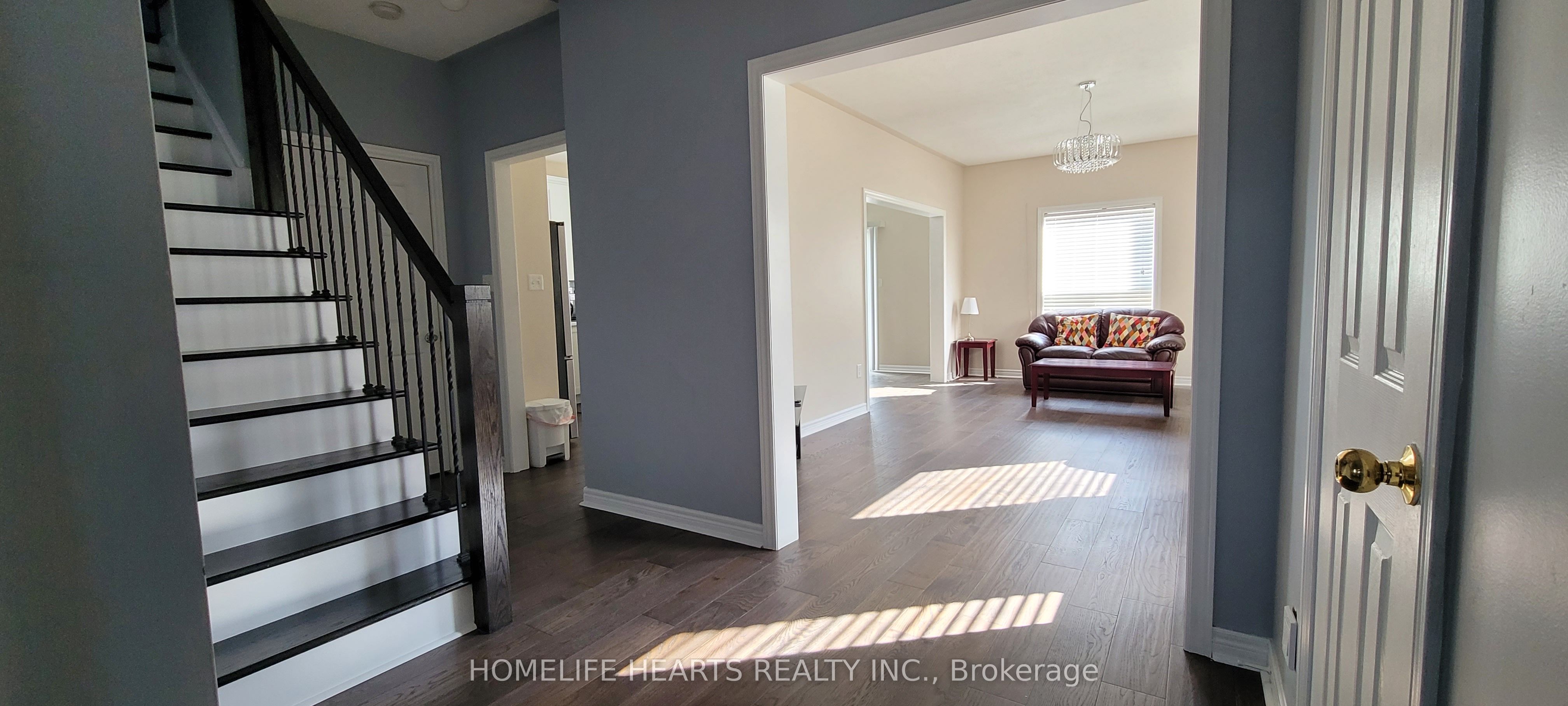 43 Turquoise Crescent, Brampton, ON L6P 2R3 photo 5
