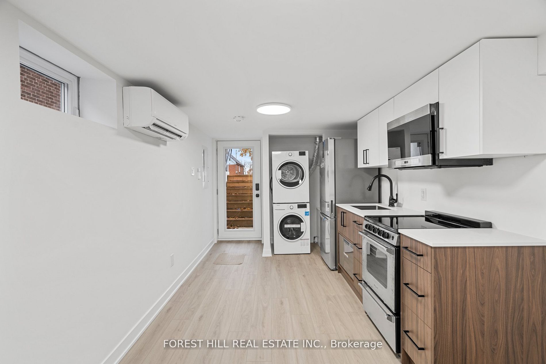 69 Claybrooke Street D, Toronto, ON M6M 3P8 photo 3