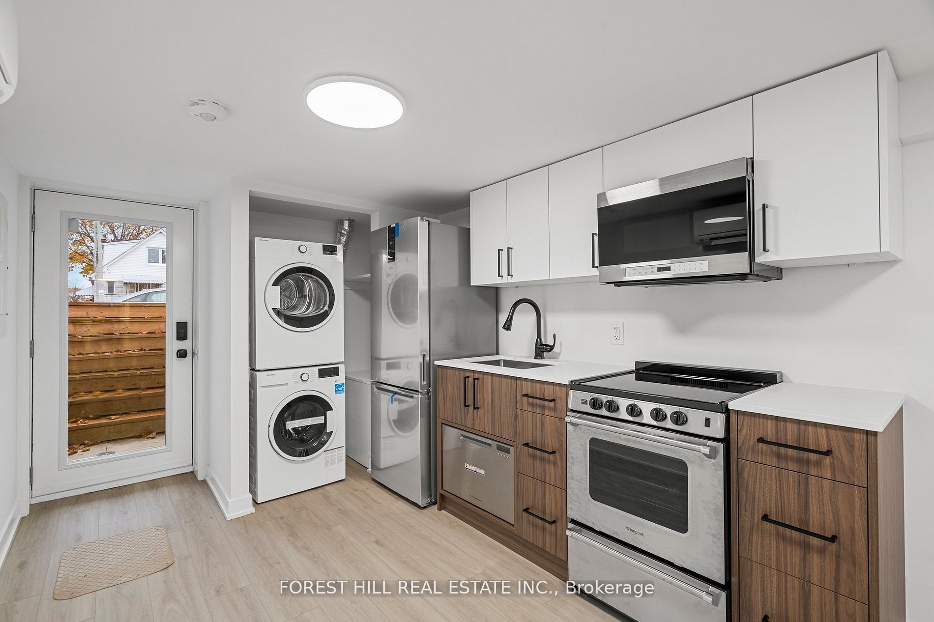 69 Claybrooke Street D, Toronto, ON M6M 3P8 photo 4