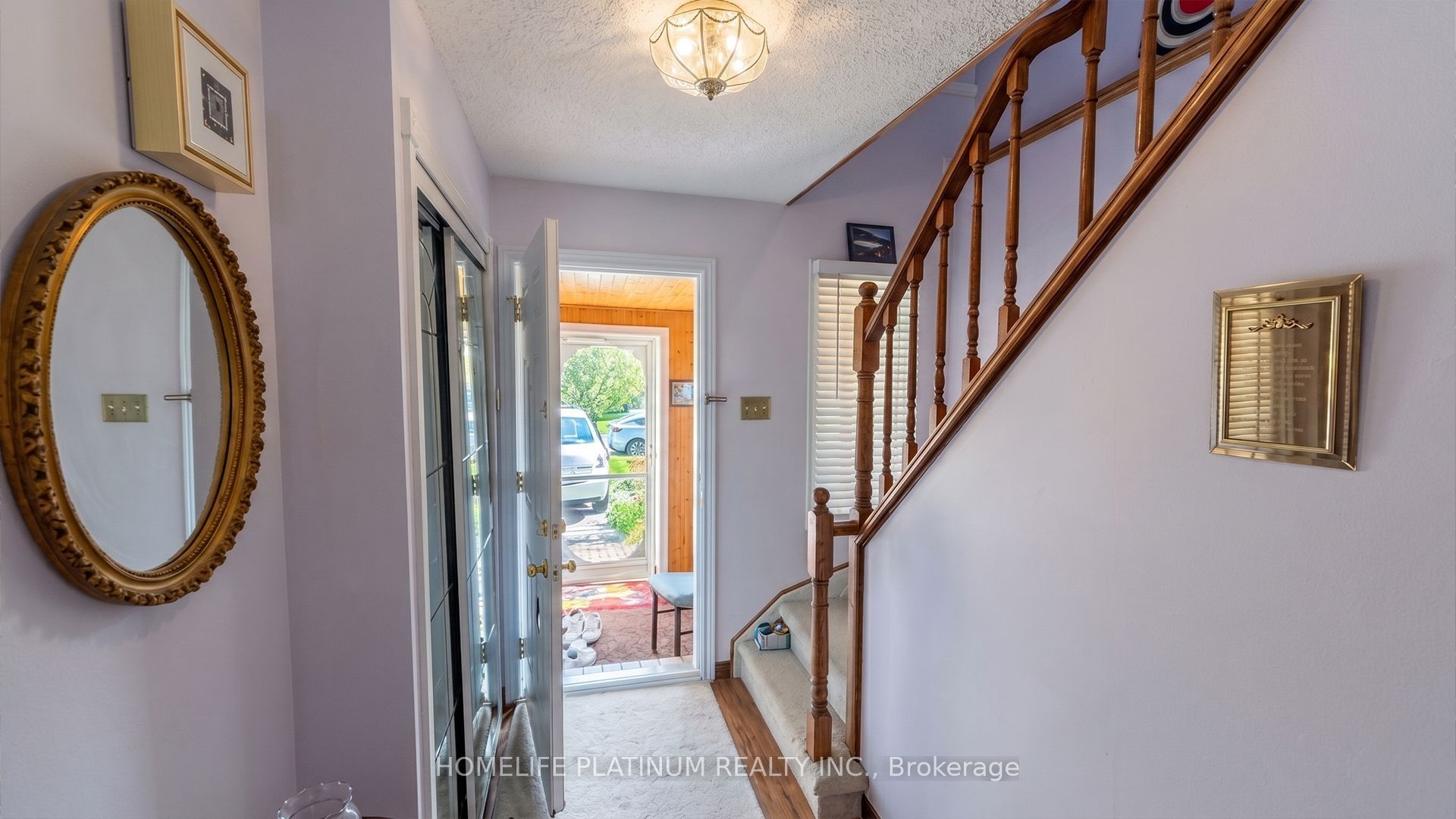 59 Martindale Crescent, Brampton, ON L6X 2V7 photo 2
