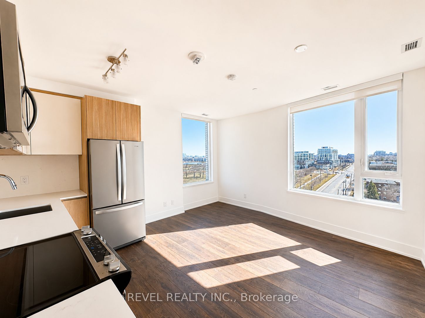 3100 Keele Street 1113, Toronto, ON M3M 0E1 photo 5