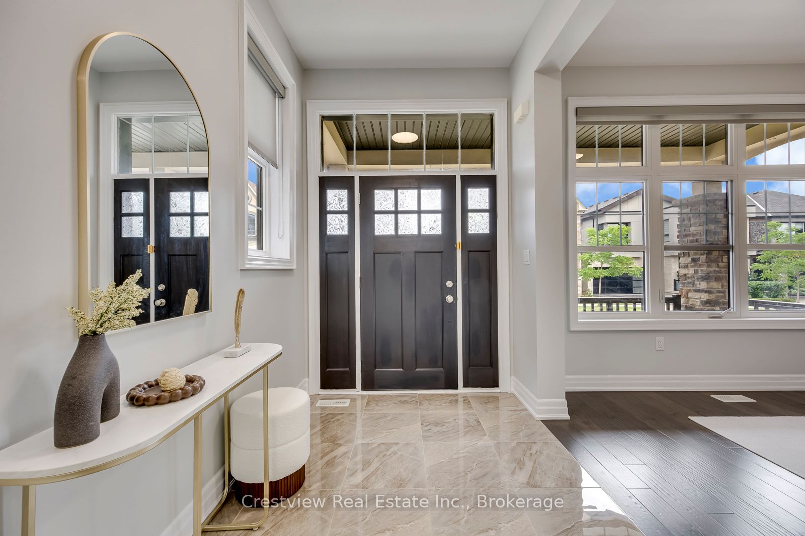 3294 Charles Biggar Drive, Oakville, ON L6M 1P7 photo 4