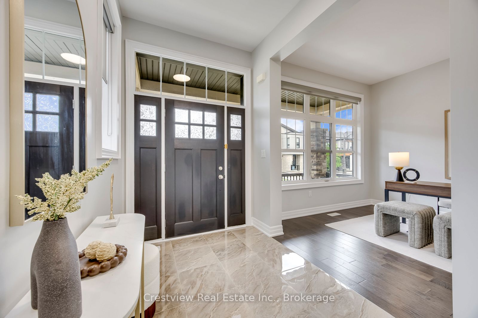 3294 Charles Biggar Drive, Oakville, ON L6M 1P7 photo 5
