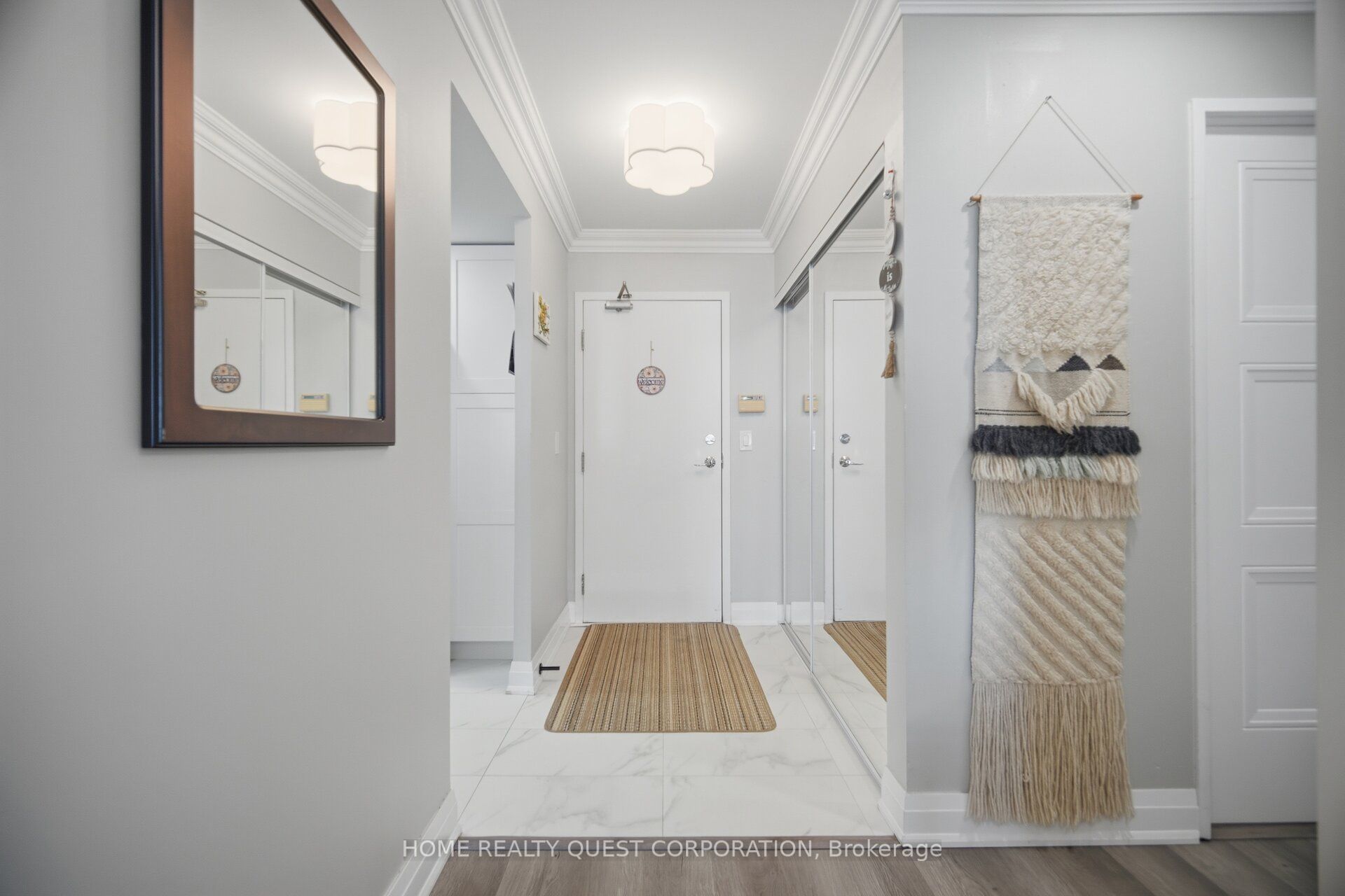 325 Webb Drive 1402, Mississauga, ON L5B 3Z9 photo 4