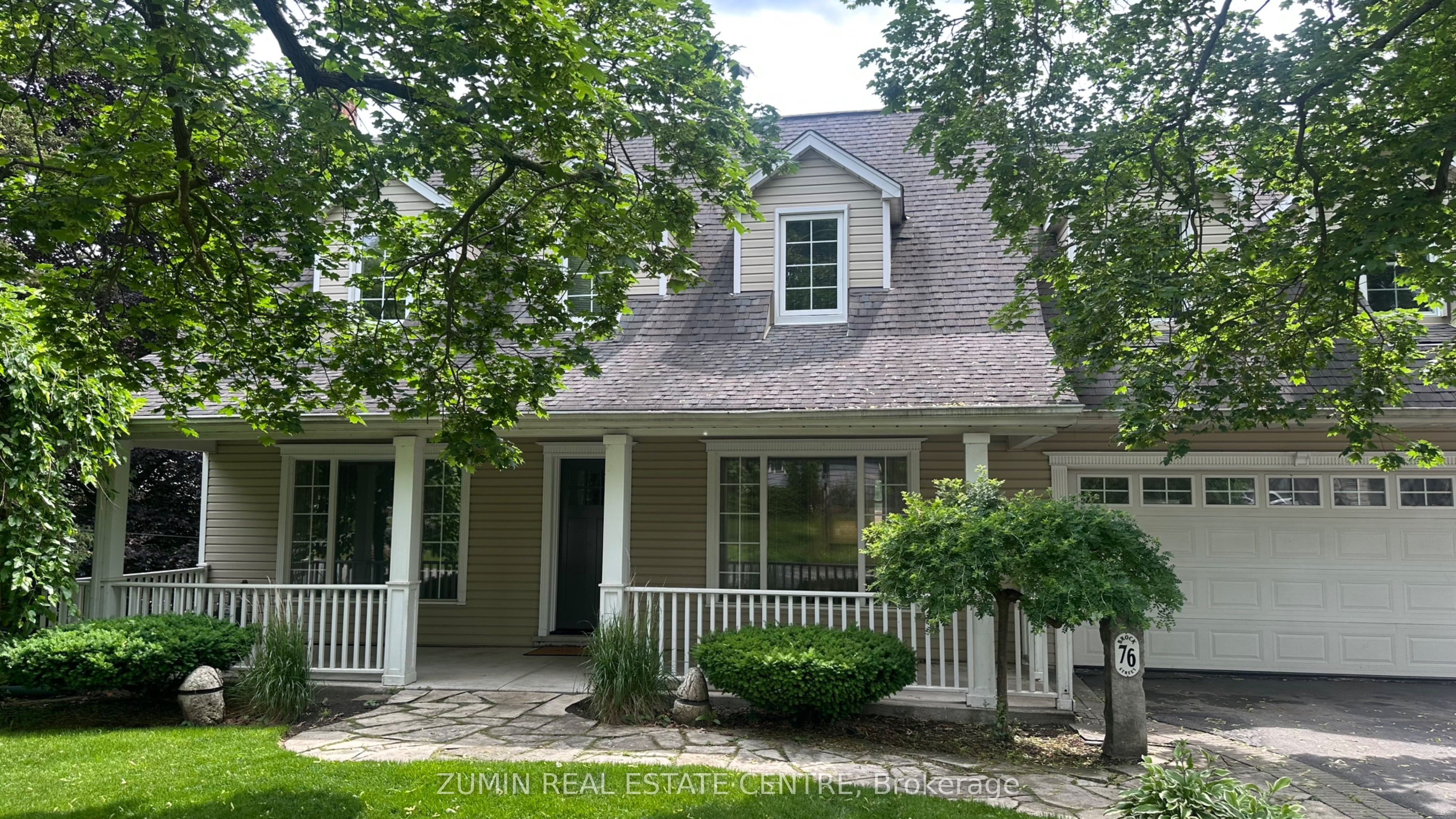 76 Brock Street, Oakville, ON L6K 2Z1 photo 2