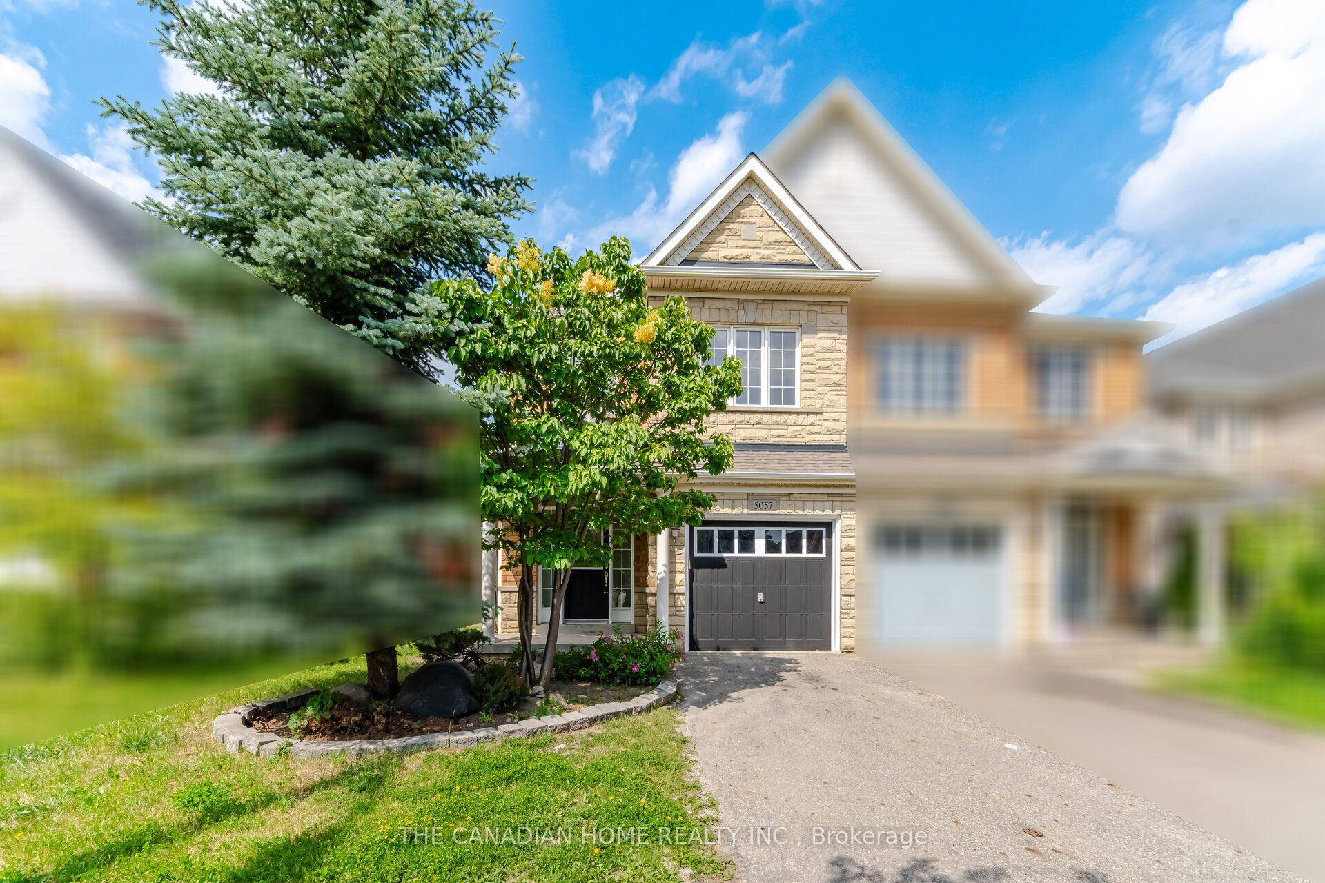 5057 Churchill Meadows Boulevard, Mississauga, ON L5M 7Z8 photo 2