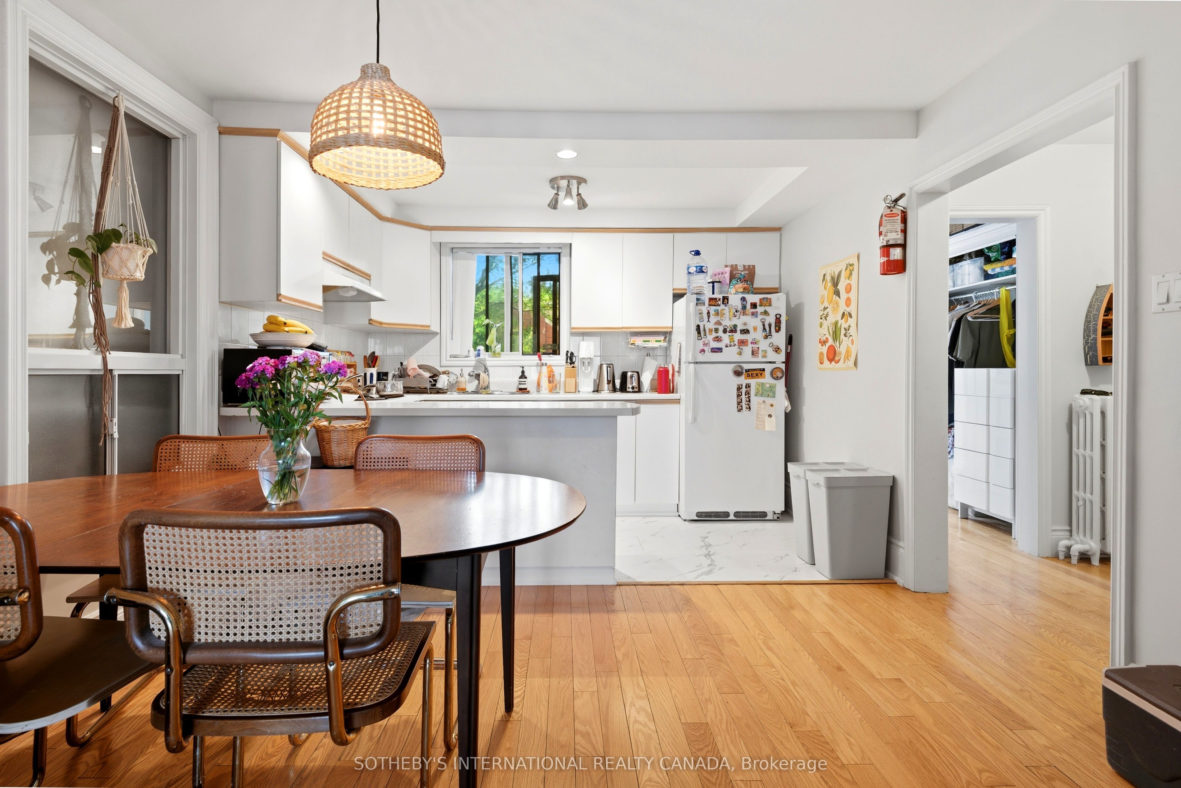 376 Sunnyside Avenue, Toronto, ON M6R 2R8 photo 5