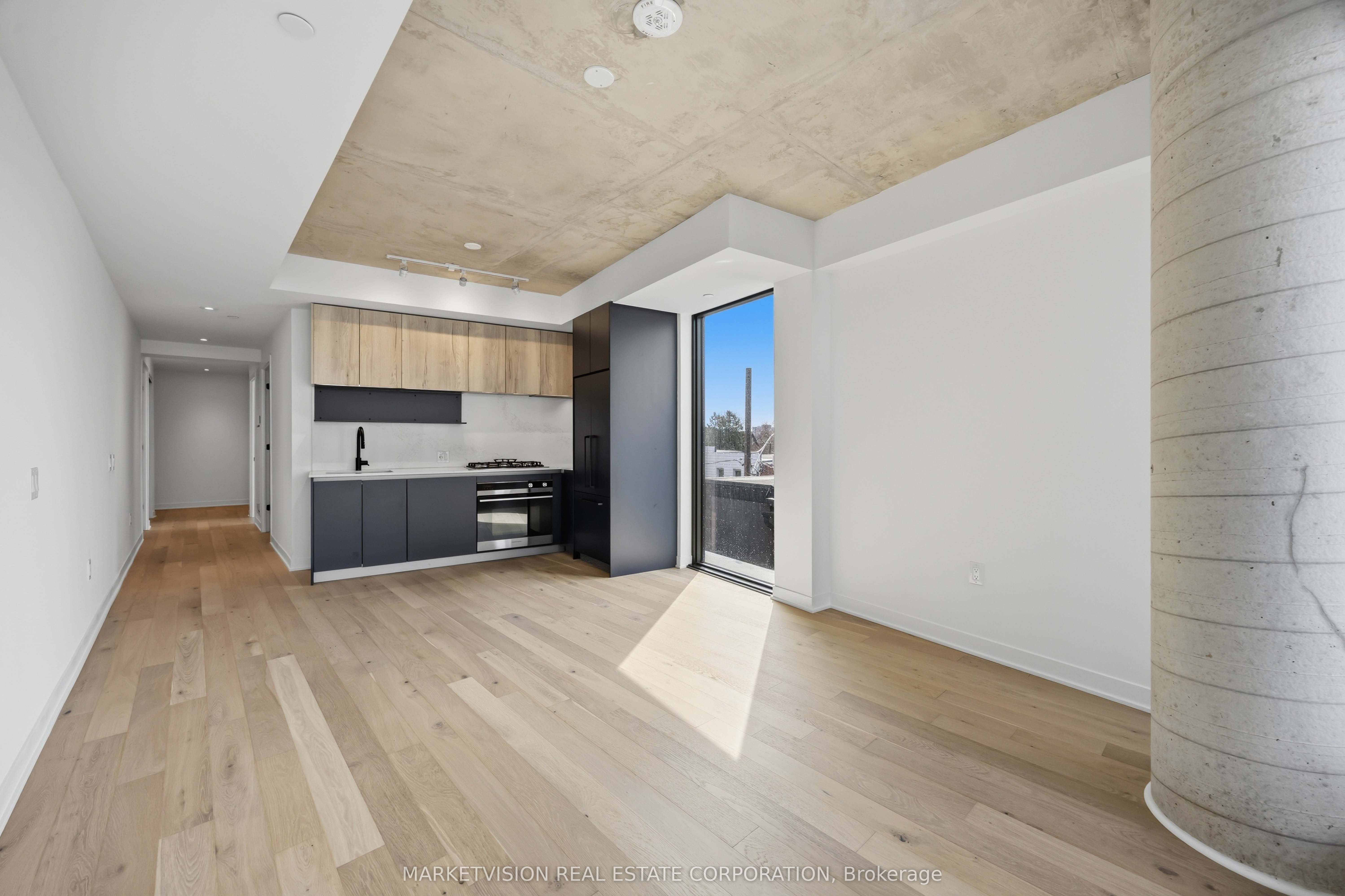 2625 Dundas Street W 317, Toronto, ON M6P 0C5 photo 3