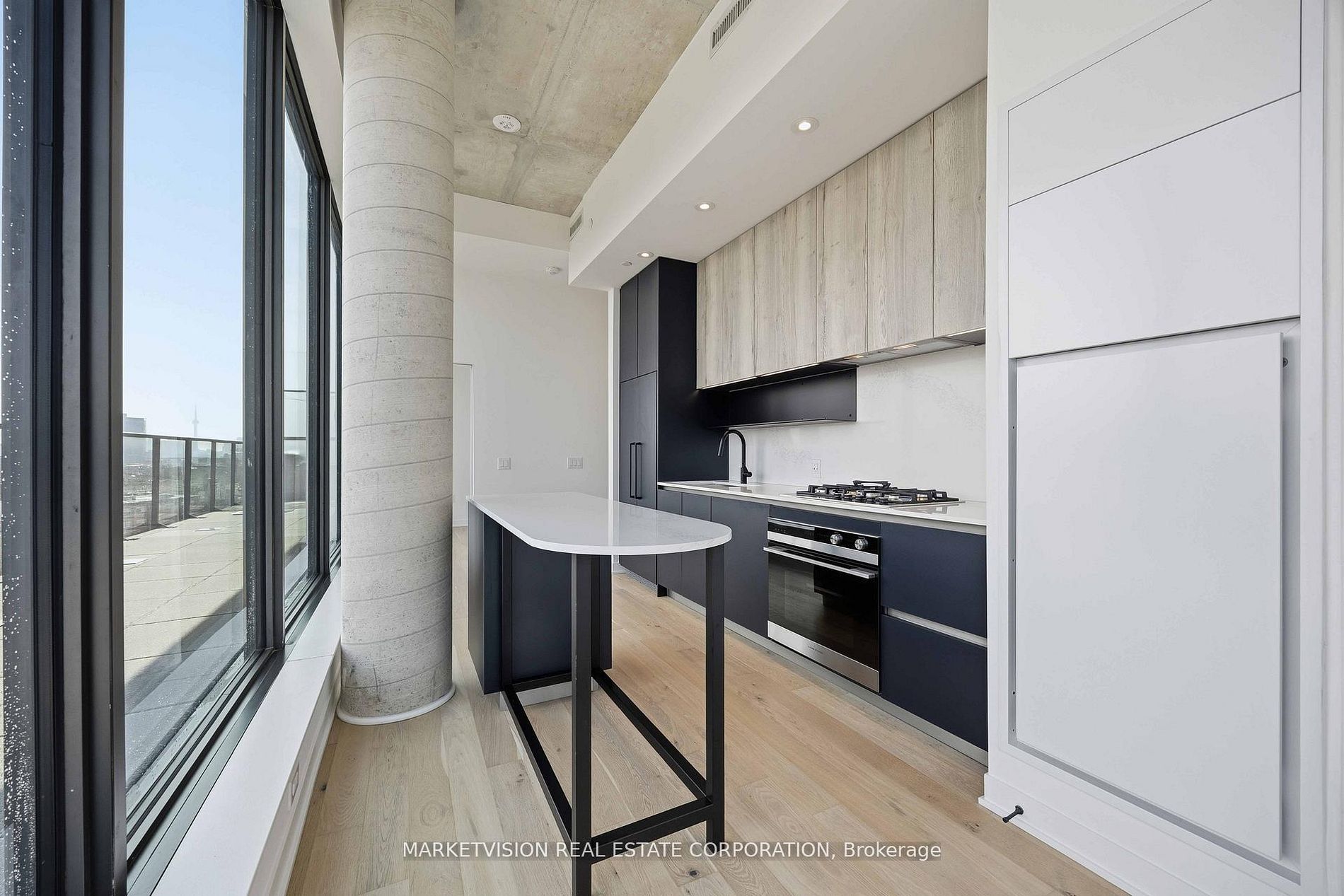 2625 Dundas Street W 902, Toronto, ON M6P 0C5 photo 5