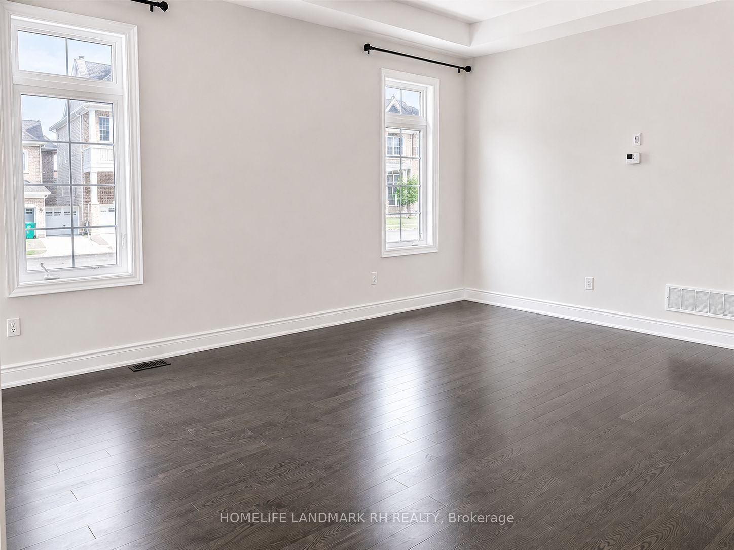 7 Gladiolus Street, Brampton, ON L6Y 6C8 photo 2