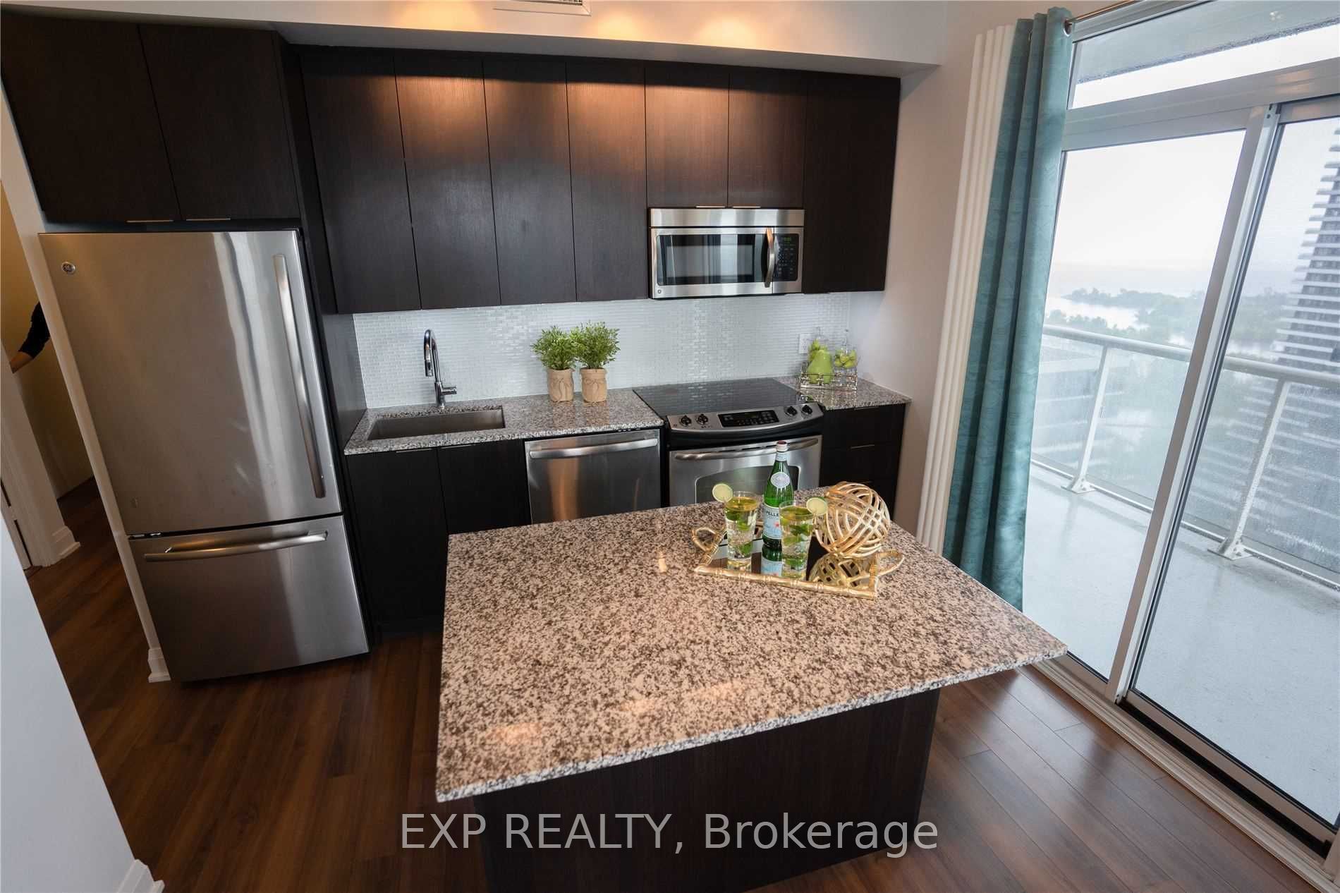 56 Annie Craig Drive 2405, Toronto, ON M8V 0C5 photo 3
