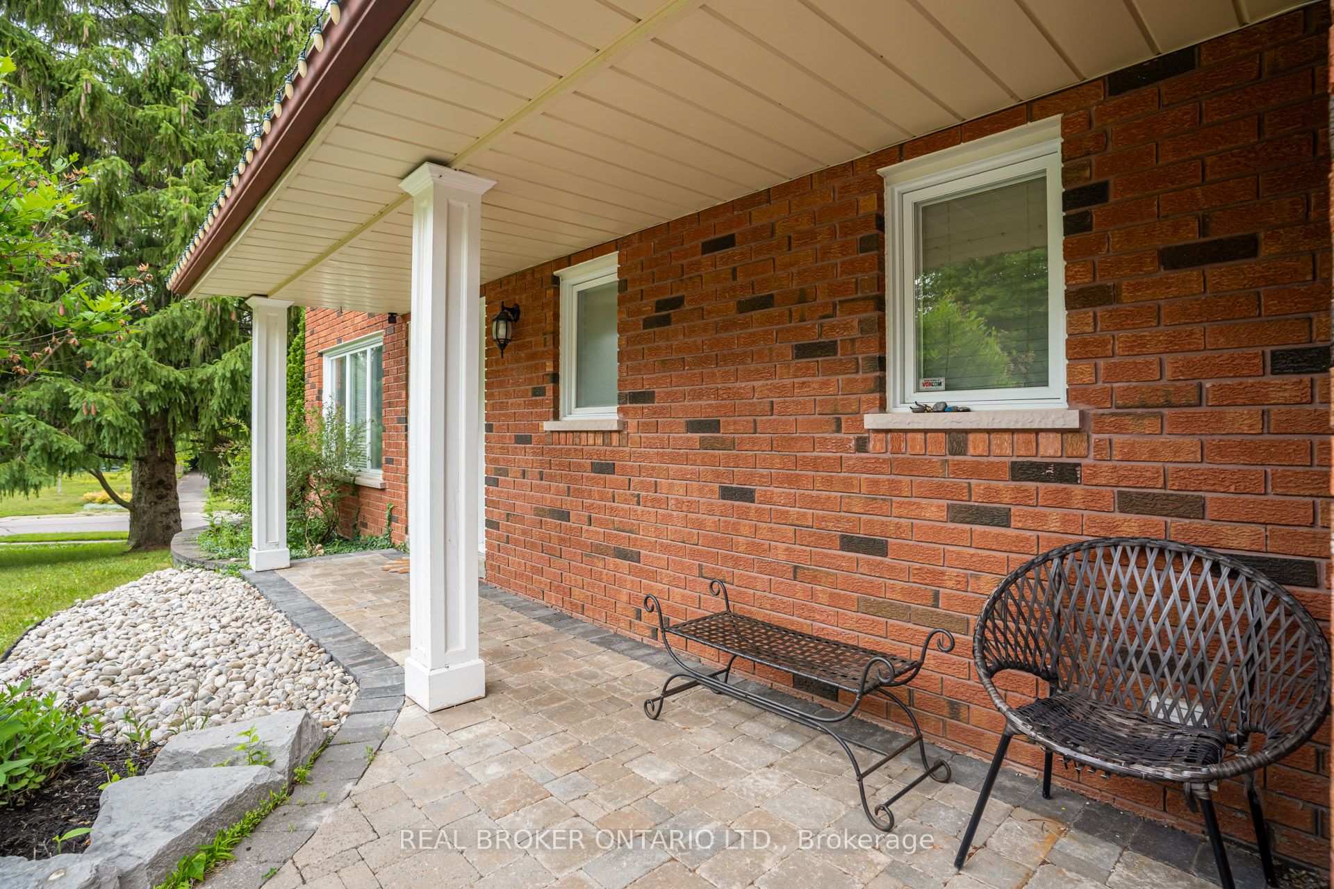 53 Marilyn Street, Caledon, ON L7C 1H5 photo 4