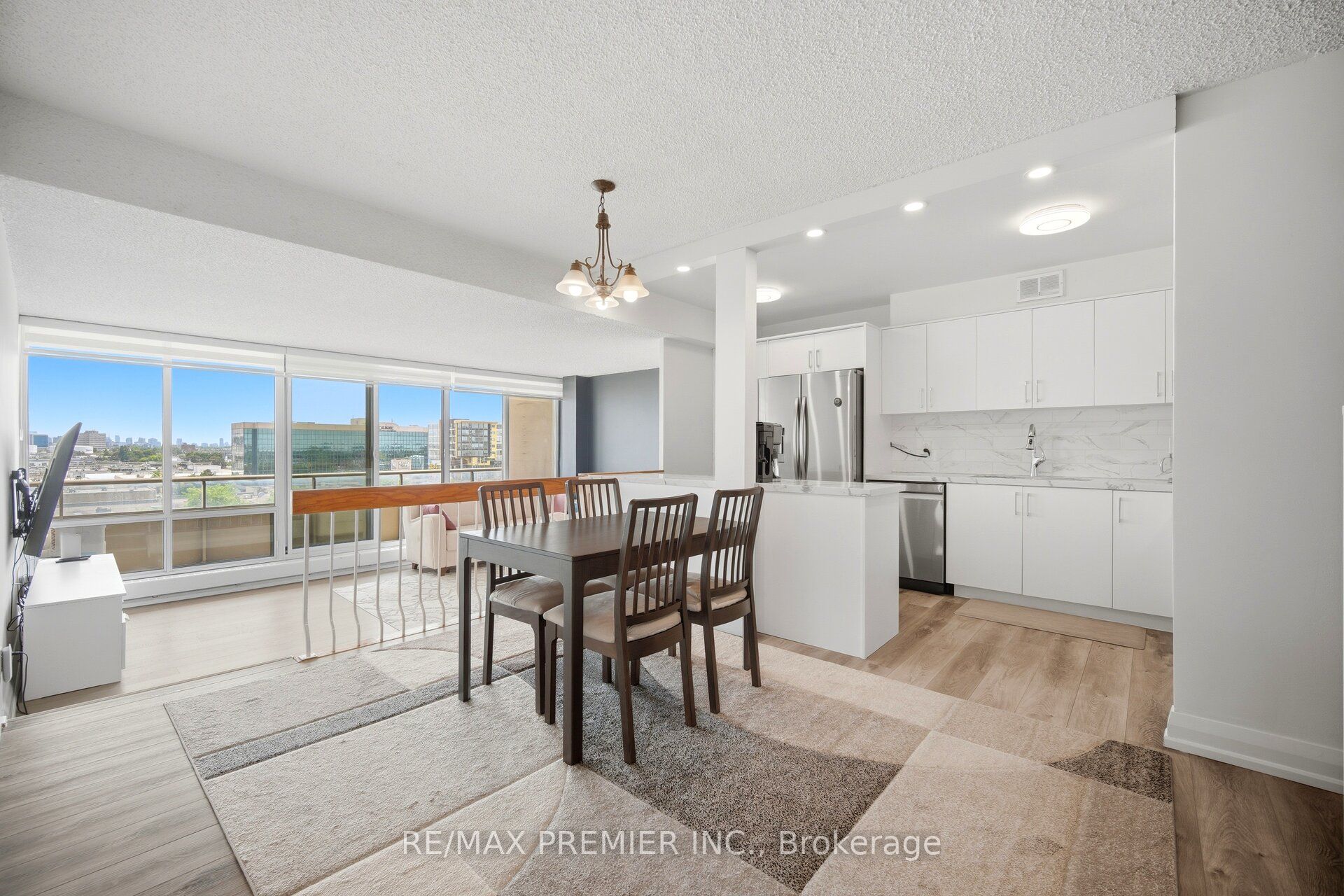 1 Four Winds Drive 701, Toronto, ON M3J 2T1 photo 2