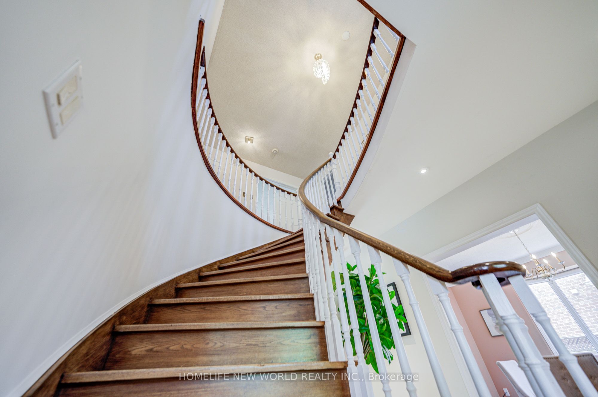 4468 Beacon Lane, Mississauga, ON L5C 4K9 photo 5