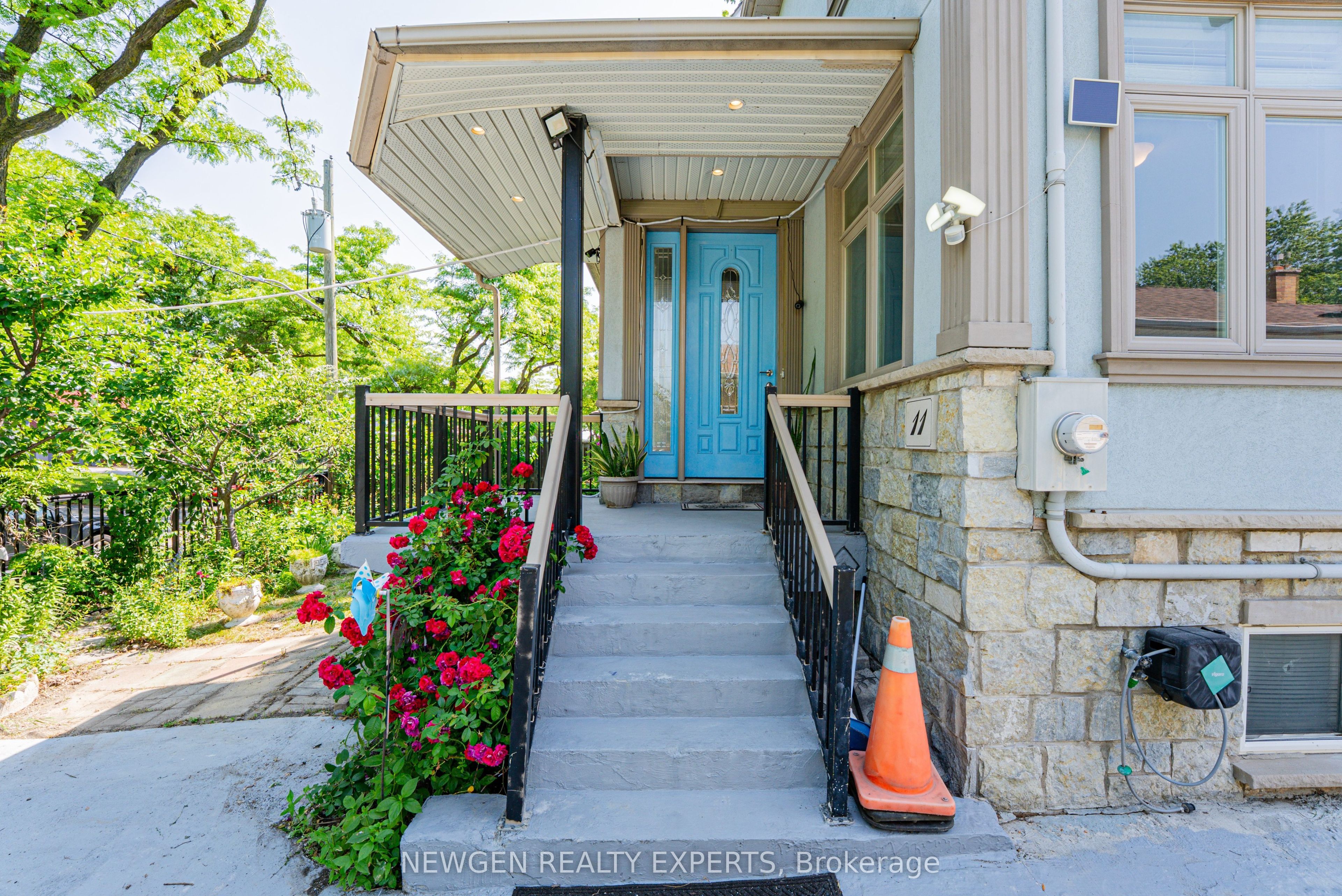 11 Benway Drive, Toronto, ON M9W 1Z2 photo 5