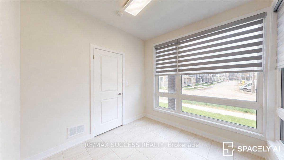 3077 Welsman Gardens, Oakville, ON L6H 7Z2 photo 5