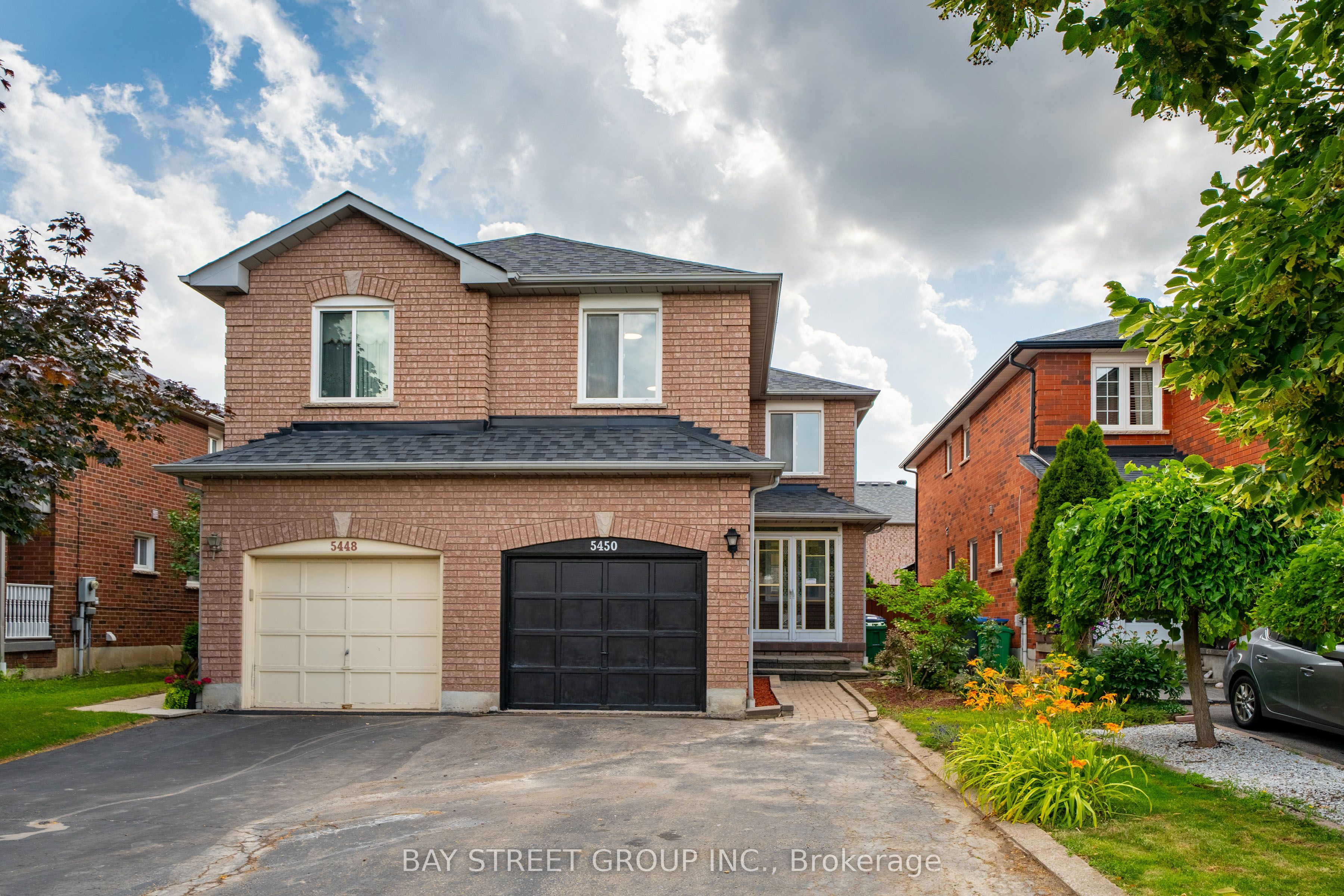 5450 Antrex Crescent, Mississauga, ON L4Z 3T7
