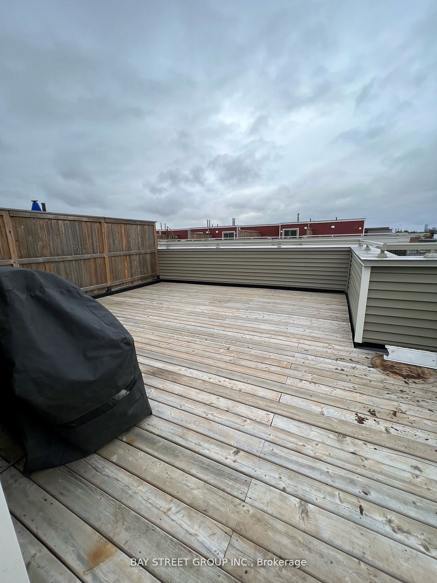 115 long branch Avenue 15, Toronto, ON M8W 0A9 photo 4