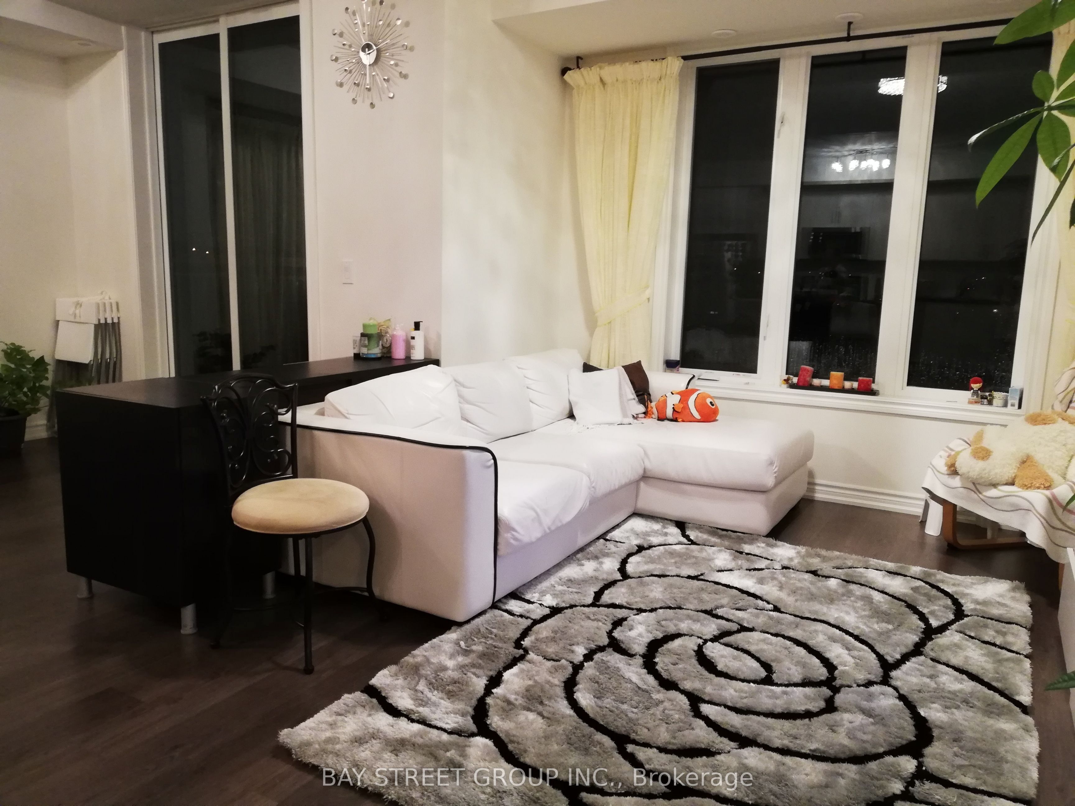 115 long branch Avenue 15, Toronto, ON M8W 0A9 photo 5