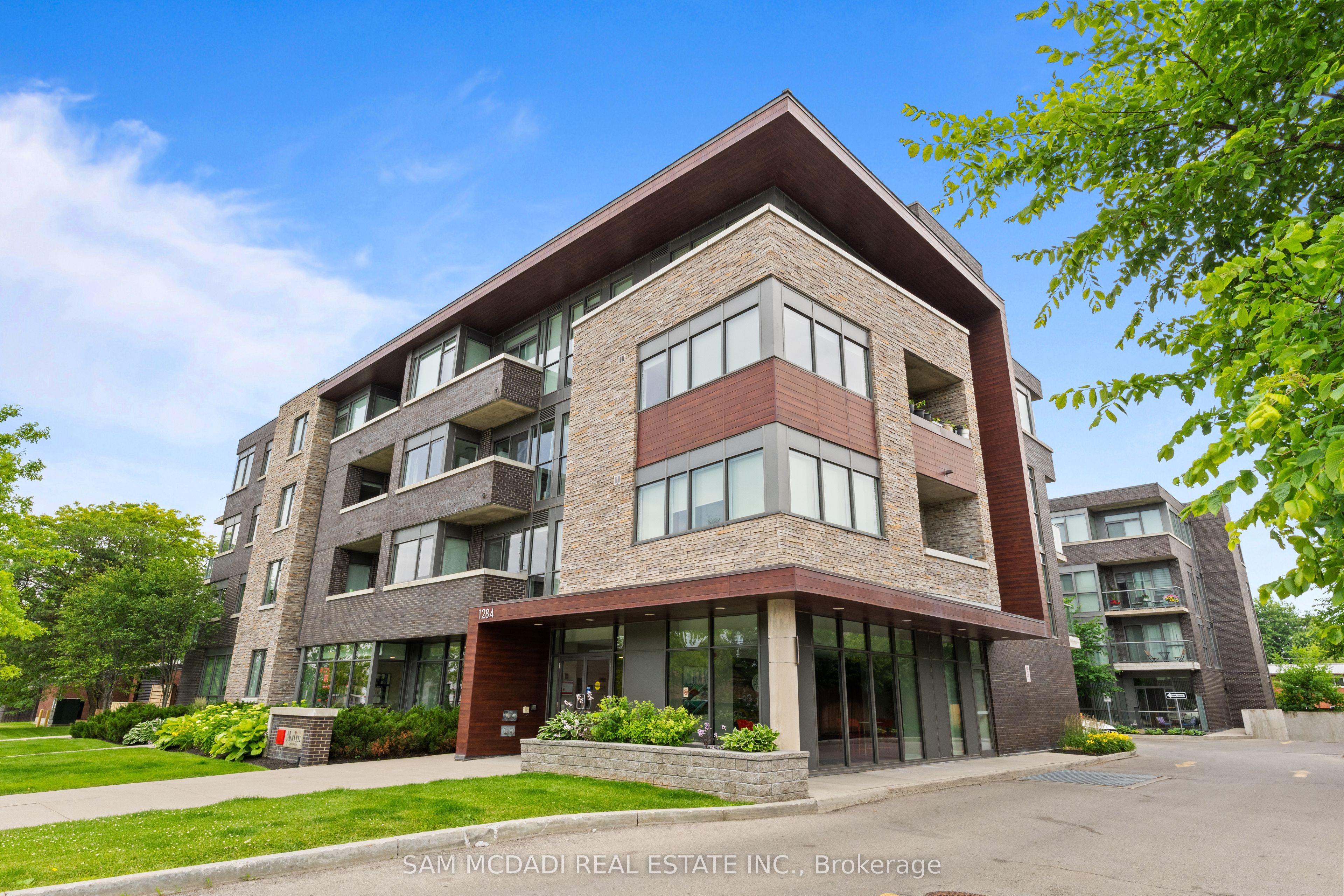 1284 Guelph Line #115, Burlington, ON L7P 0T9