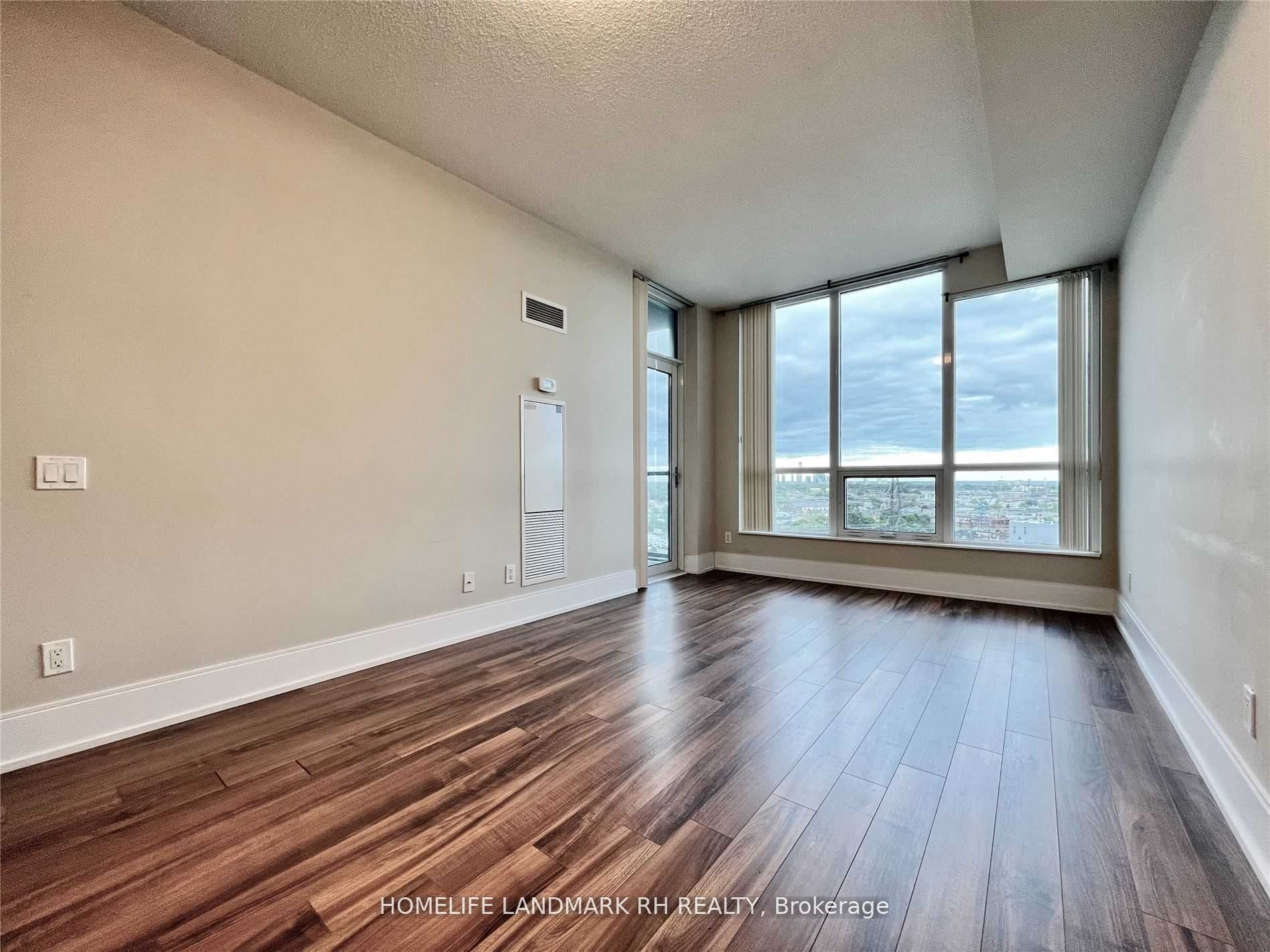 15 Viking Lane 901, Toronto, ON M9B 0A4 photo 3