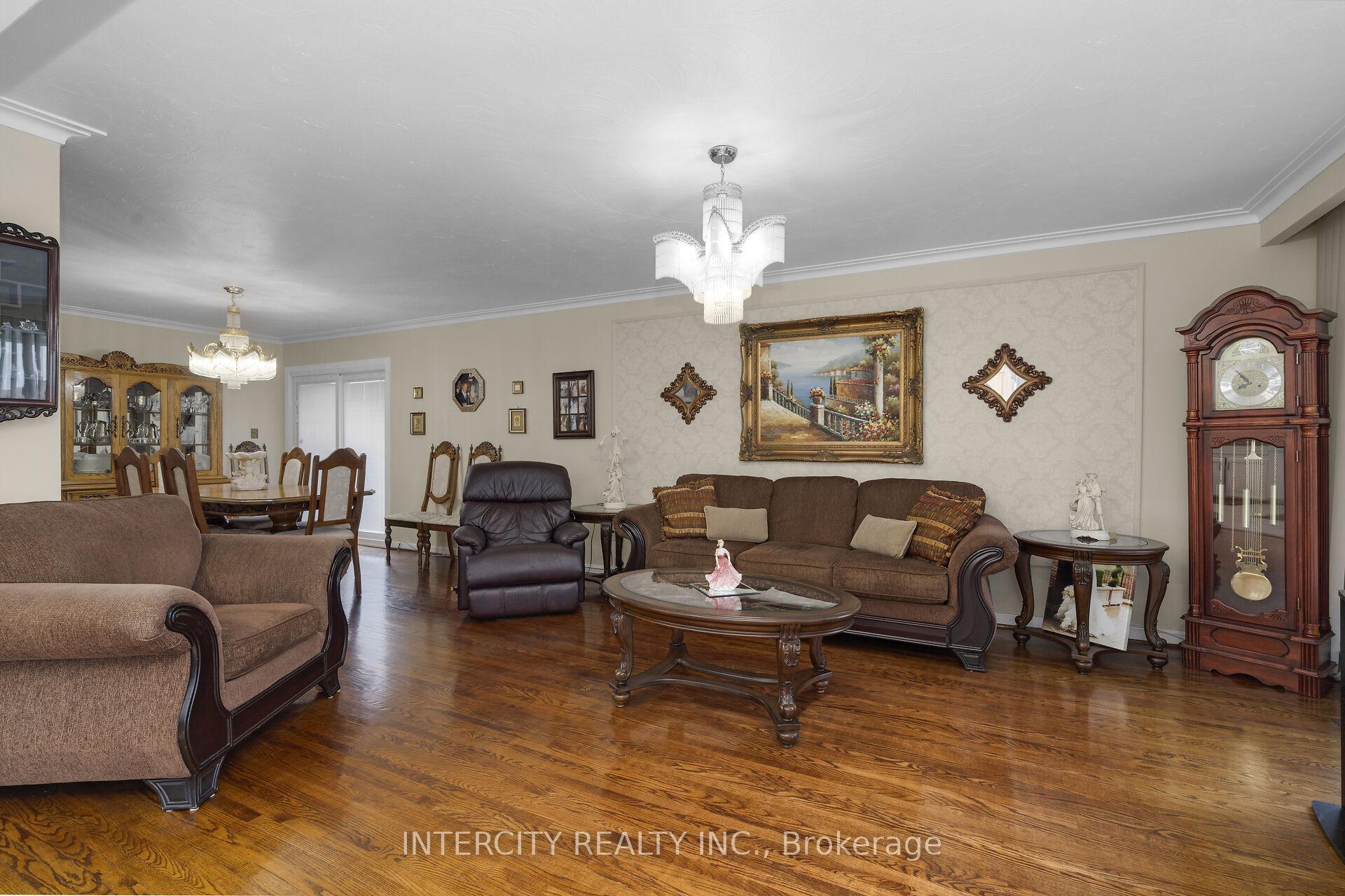 7279 Vernor Drive, Mississauga, ON L4T 2P5 photo 5