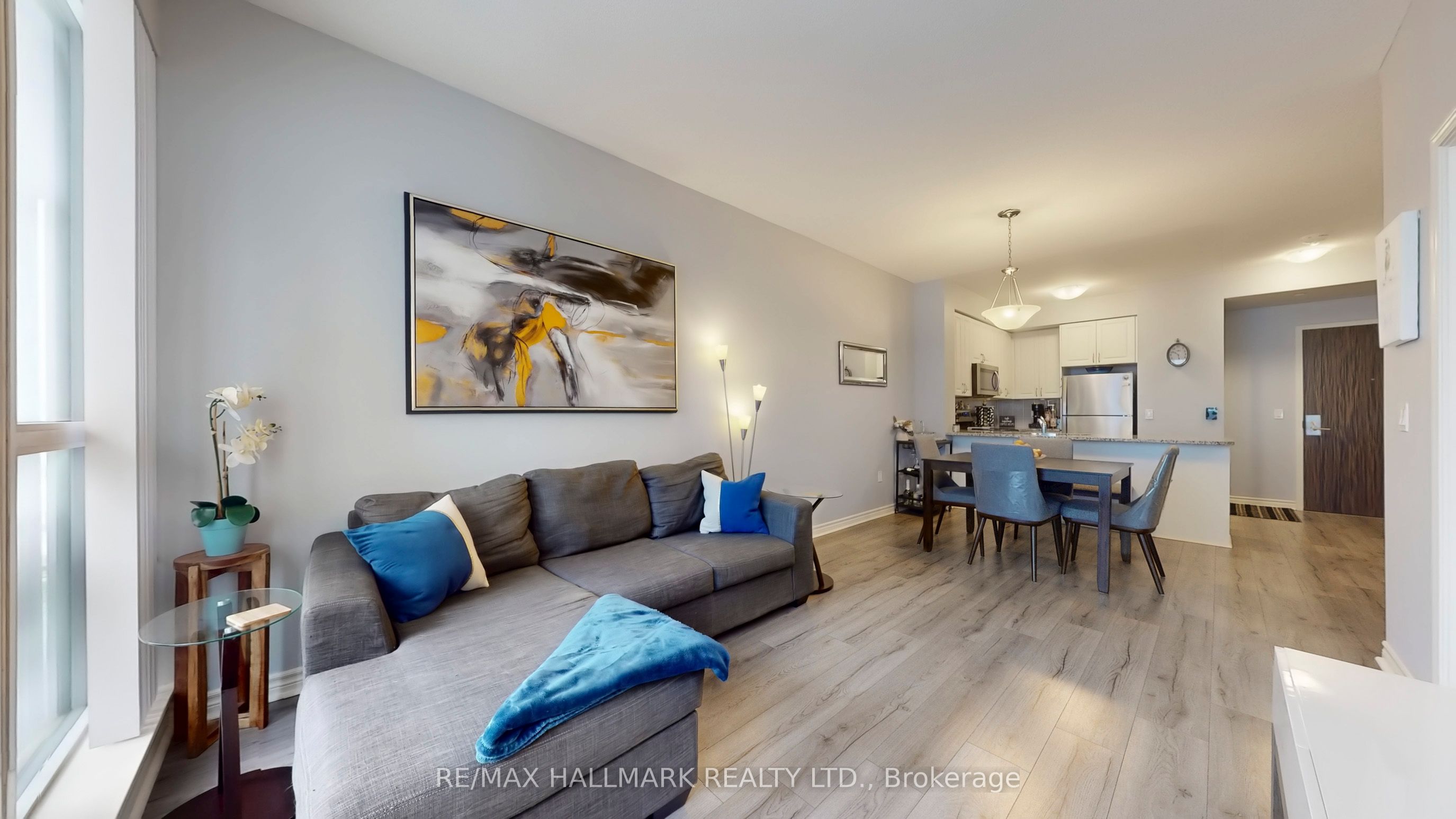 349 Rathburn Road W 910, Mississauga, ON L5B 0G9 photo 4