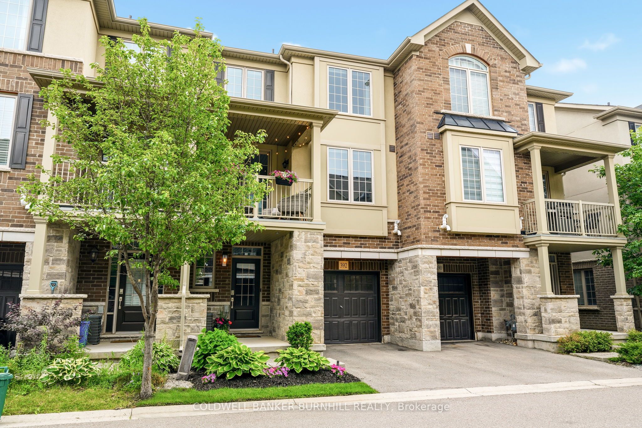 392 Cranbrook Common, Oakville, ON L6H 0P9 photo 3