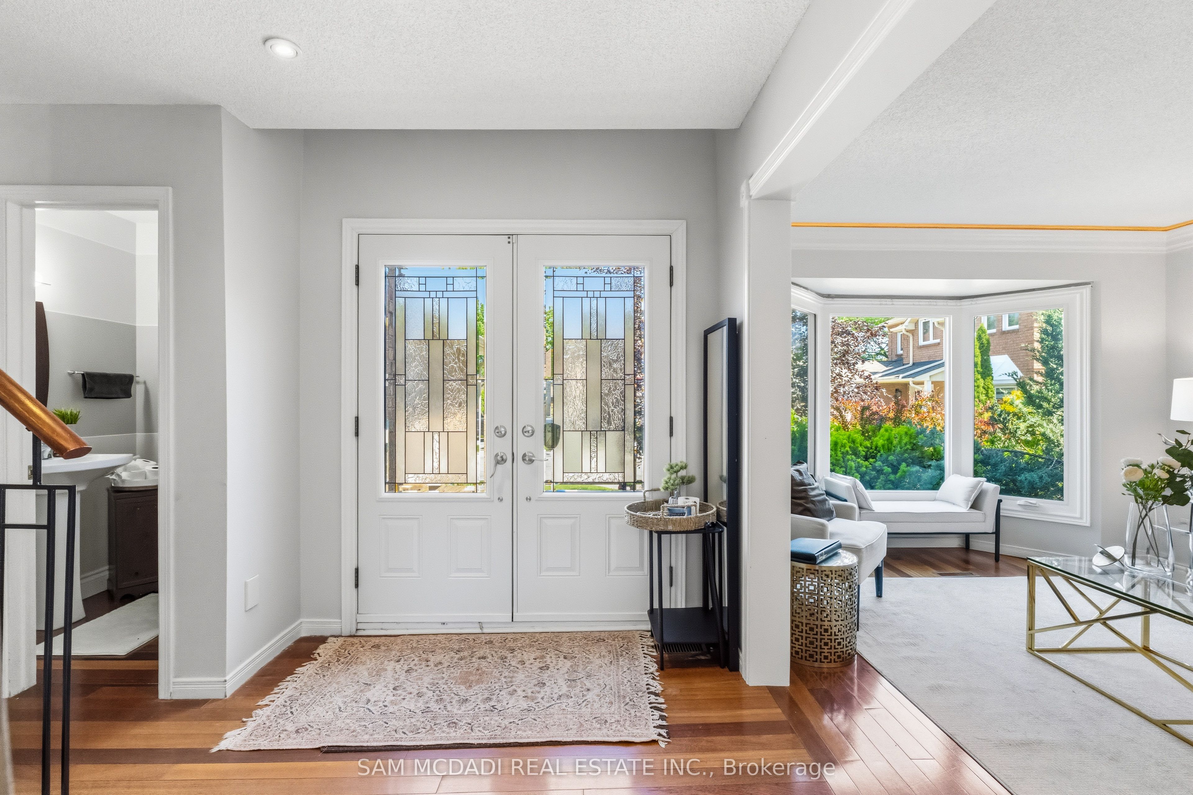 6643 Mockingbird Lane, Mississauga, ON L5N 5K2 photo 4