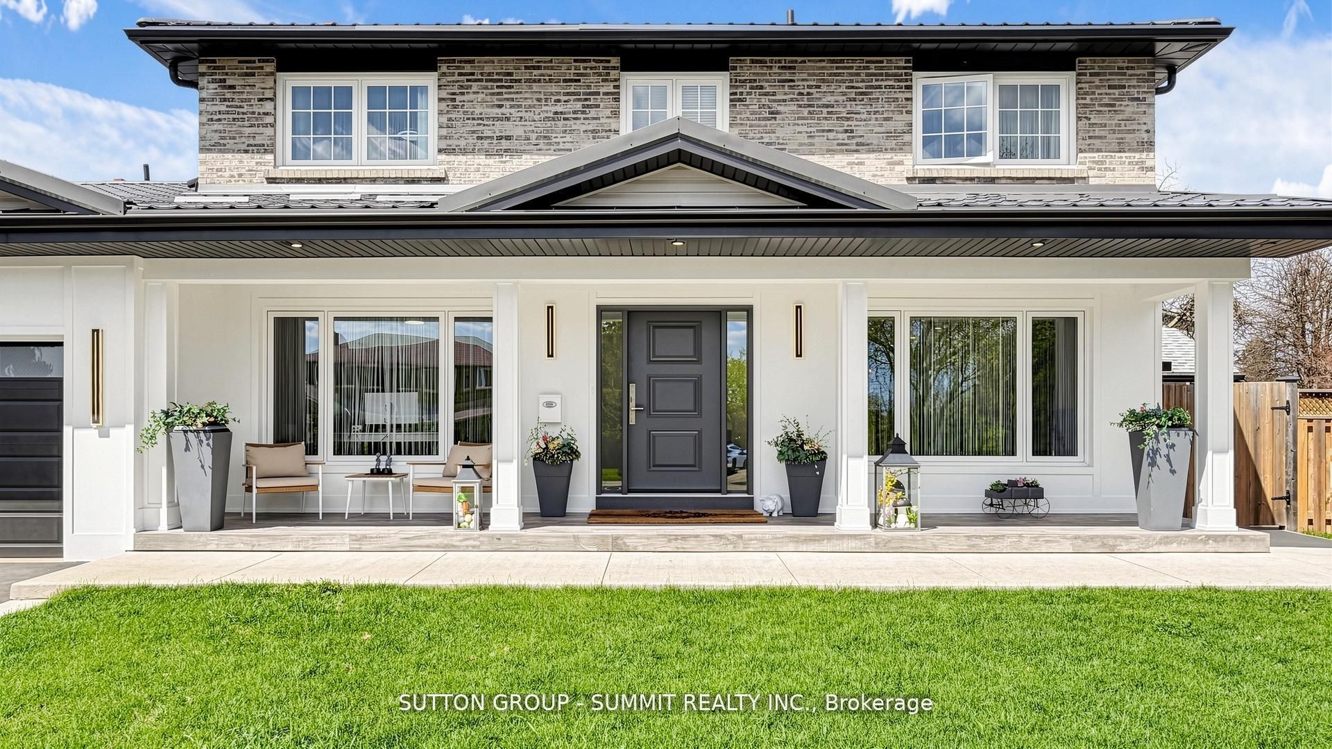 2427 Ravensthorpe Crescent, Mississauga, ON L5C 2Y4 photo 2