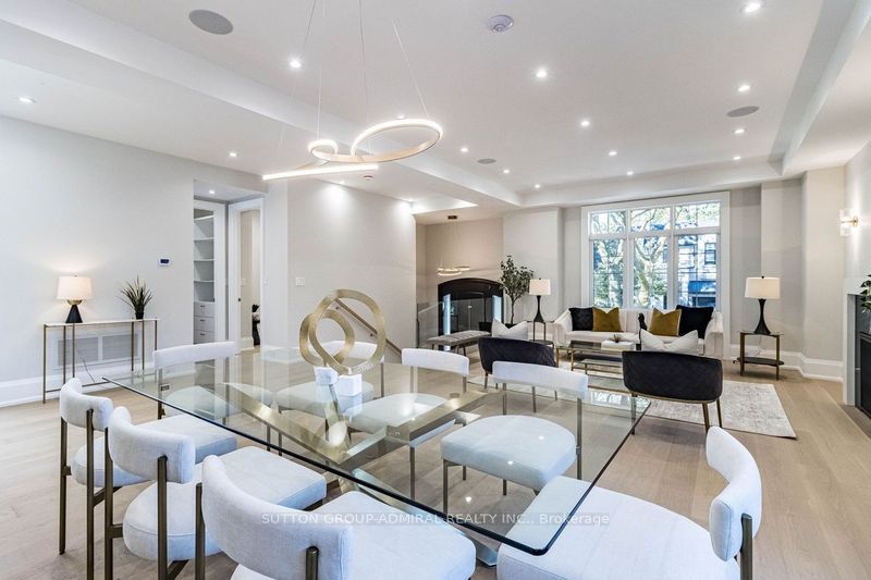25 Yorkview Drive, Toronto, ON M8Z 2G1 photo 3