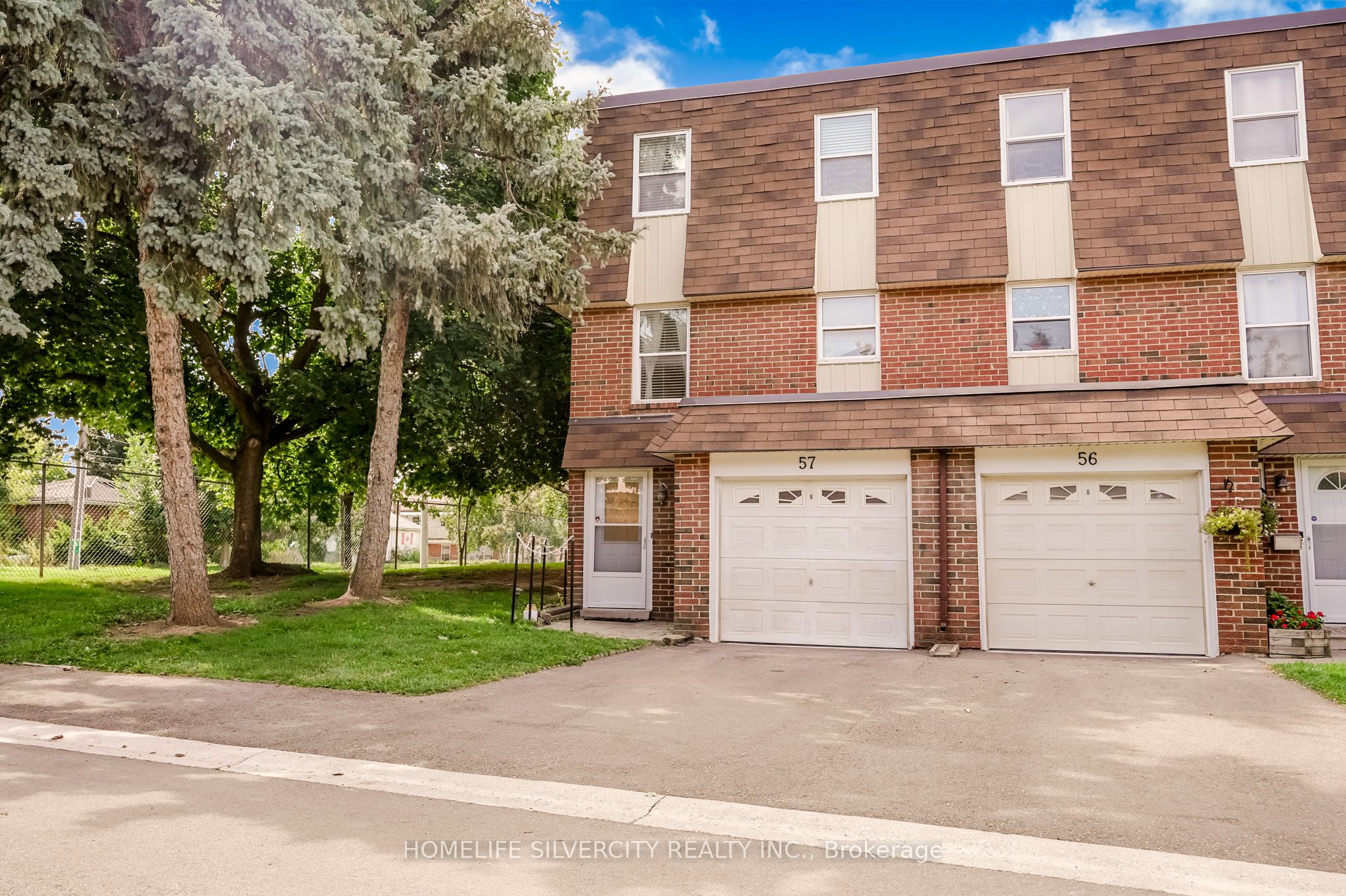 235 Bronte Street S 57, Milton, ON L9T 3V8 photo 2