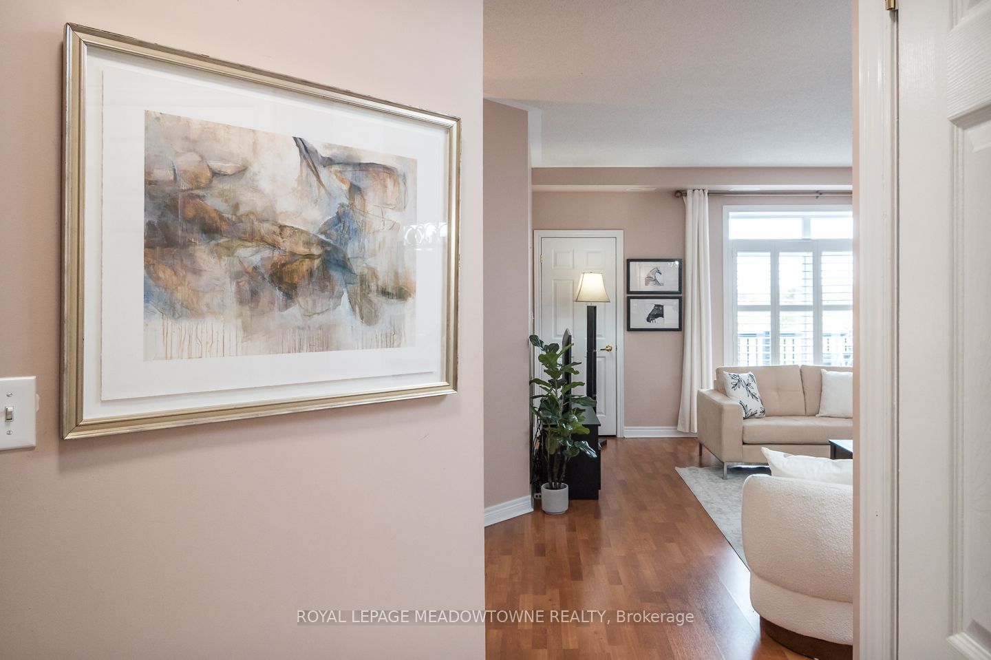 443 Centennial Forest Drive 408, Milton, ON L9T 6A1 photo 4