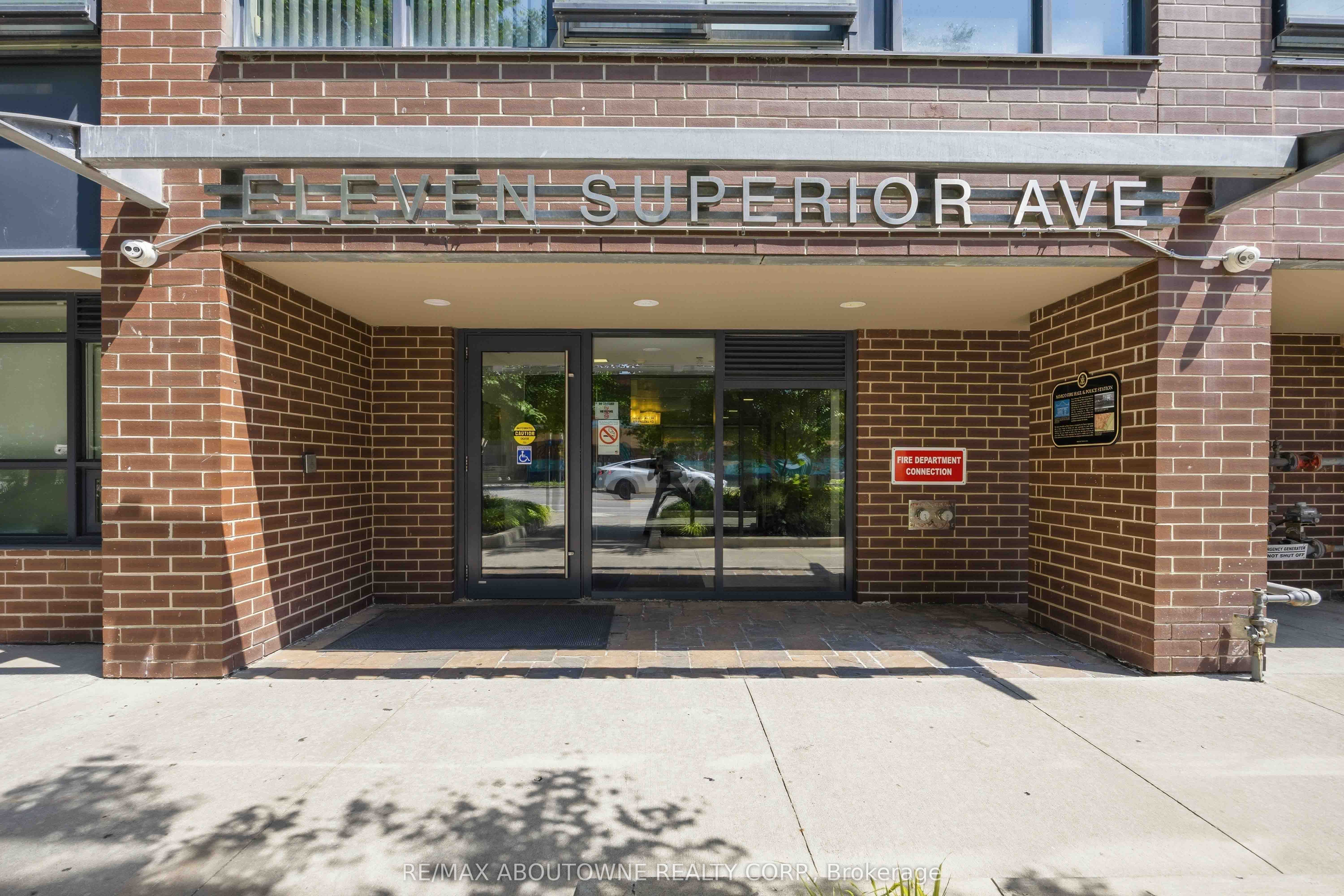 11 Superior Avenue 904, Toronto, ON M8V 0A7 photo 2