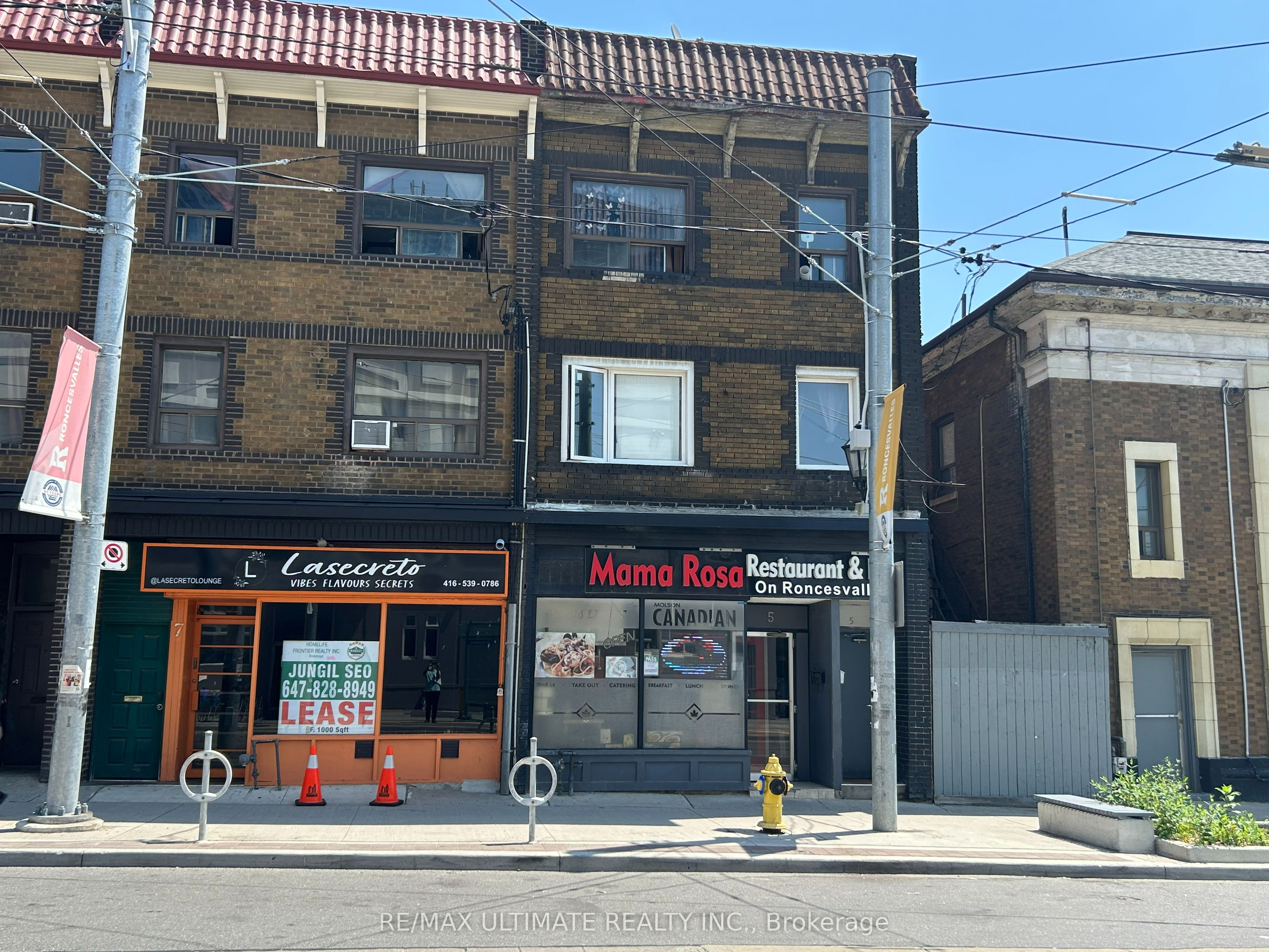 5 Roncesvalles Avenue 2, Toronto, ON M6R 2K2