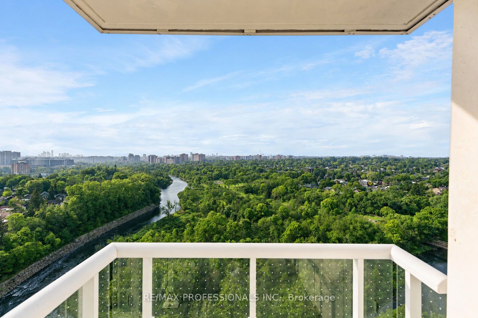 10 Wilby Crescent 1603, Toronto, ON M9N 0B6 photo 2