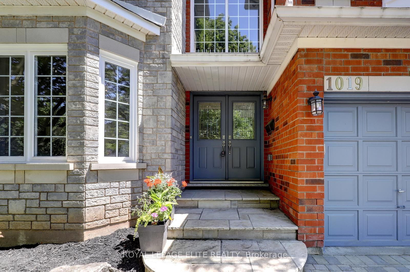 1019 Skyvalley Crescent, Oakville, ON L6M 3L2 photo 5