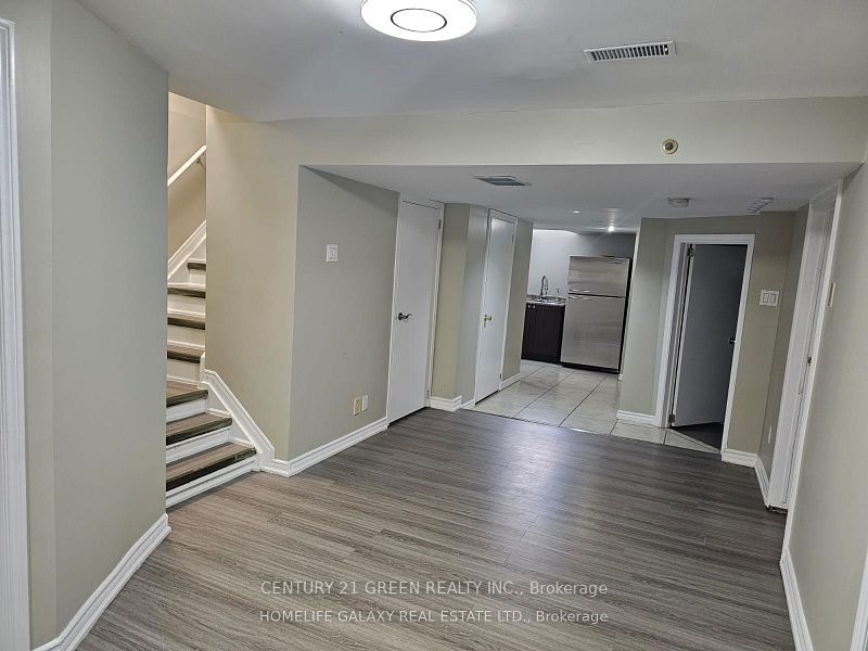 4044 Colonial Drive Basement, Mississauga, ON L5L 4K2