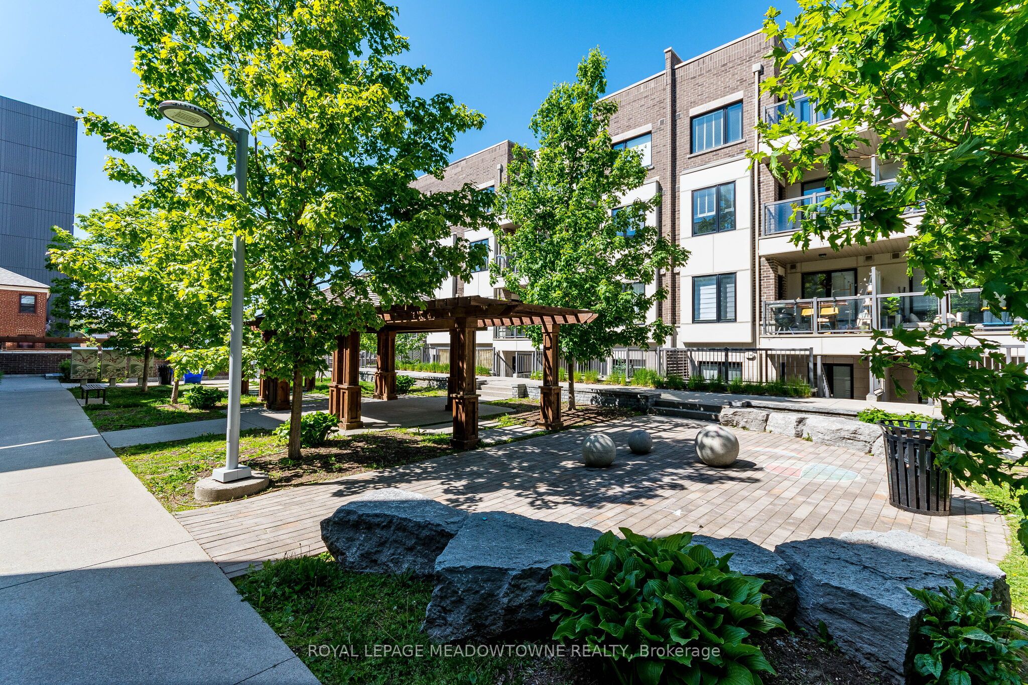 6 Drummond Street 311, Toronto, ON M8V 2V9 photo 2