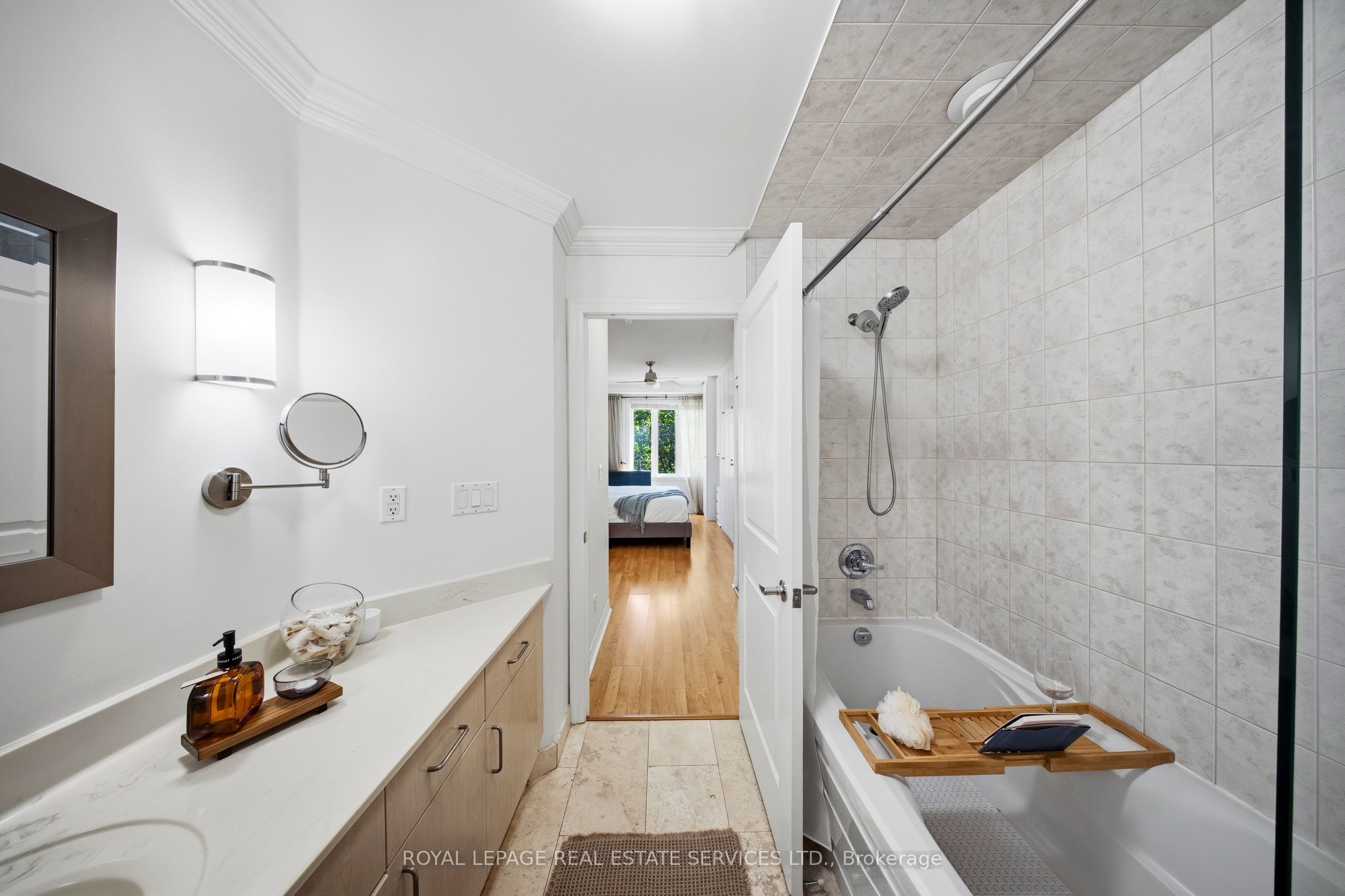 245 Dalesford Road 114, Toronto, ON M8Y 4H7 photo 5