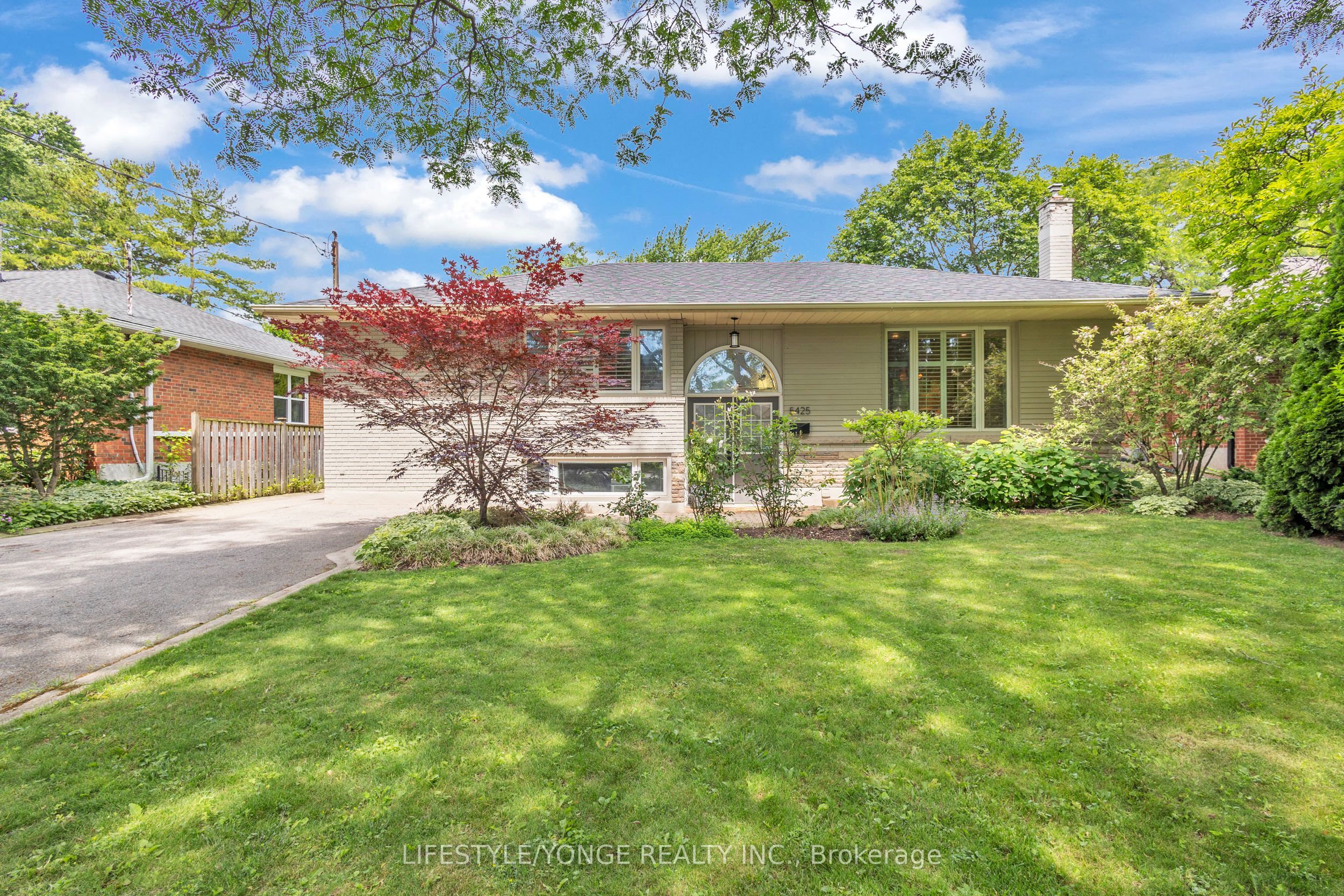 5425 Winston Road, Burlington, ON L7L 3B3 photo 3