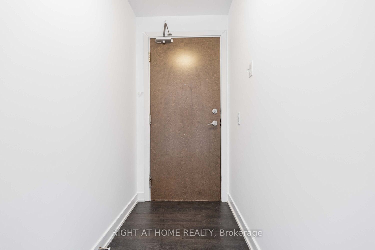 2212 Lake Shore Boulevard W 2806, Toronto, ON M8V 0C2 photo 2